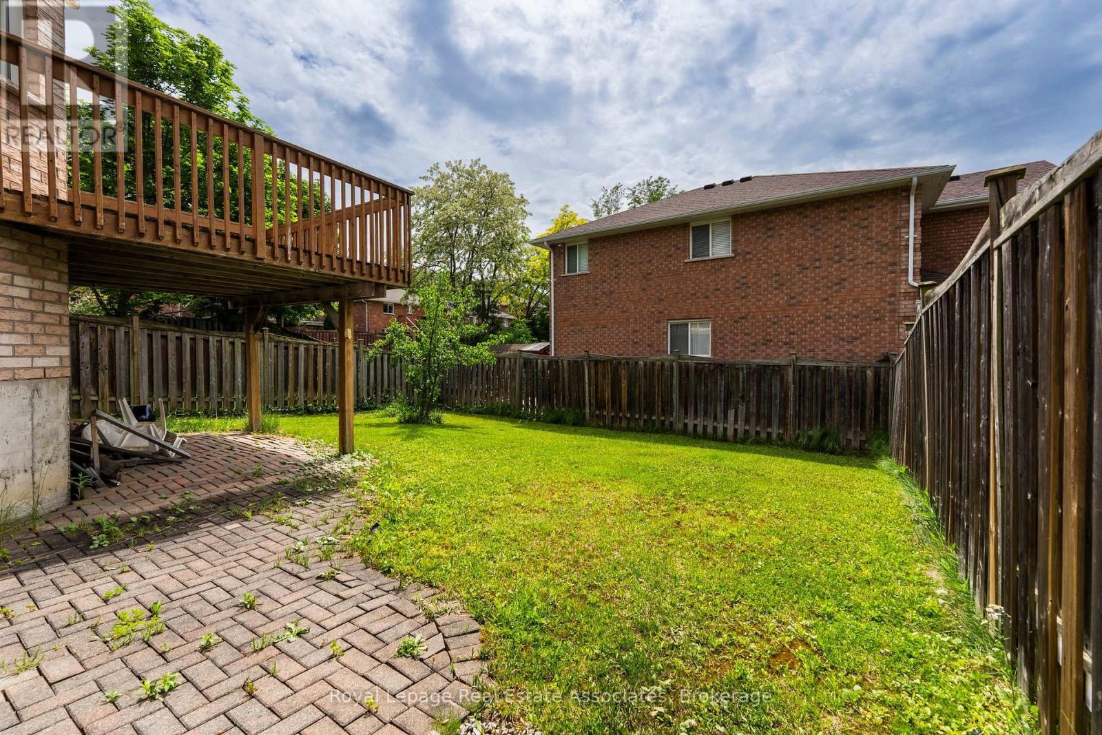 34 Bloom Crescent, Barrie, ON