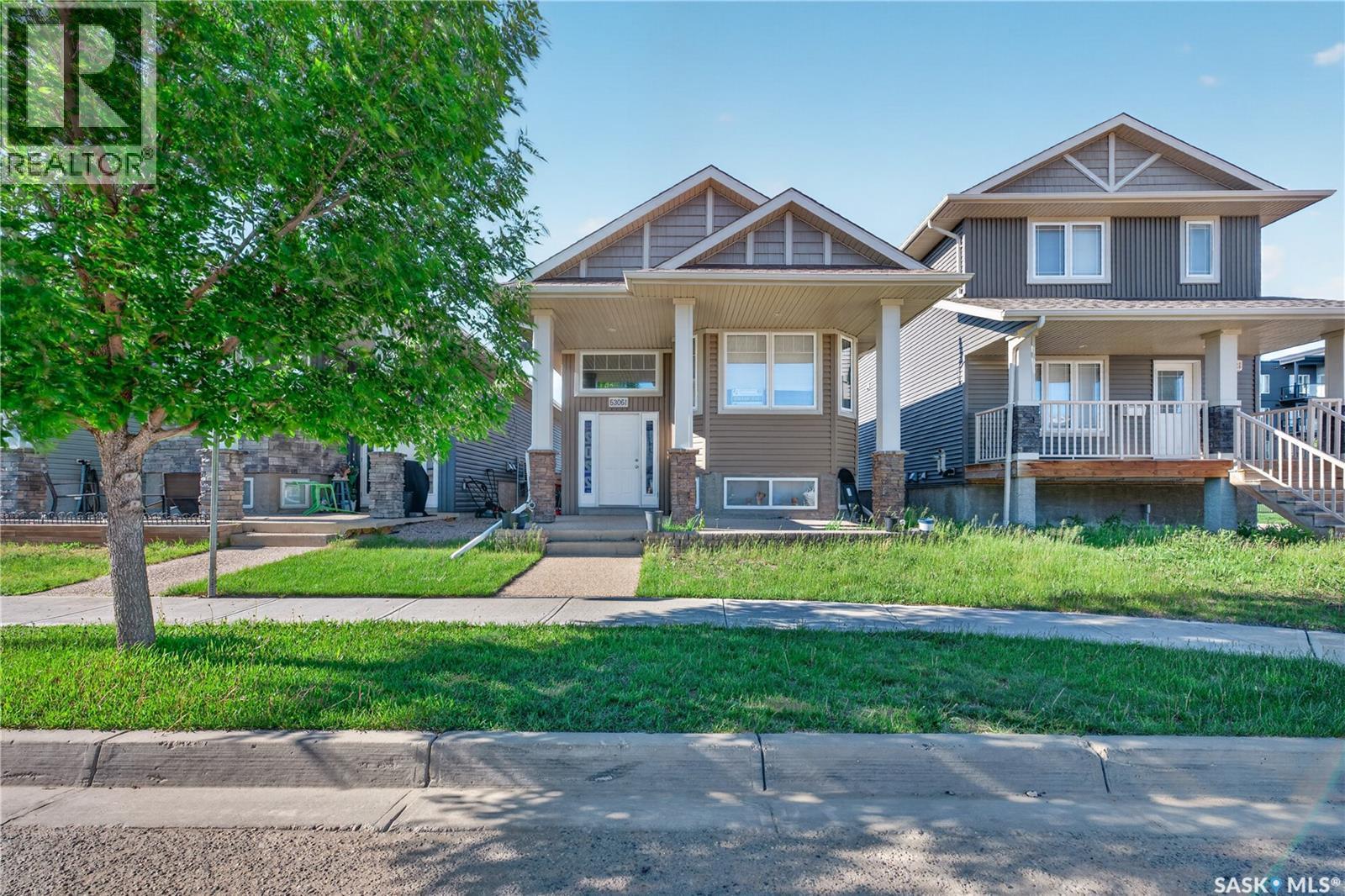 5306 Universal Crescent, Regina, SK