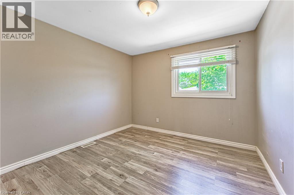 537 Shingle Bridge Place, Cambridge, ON