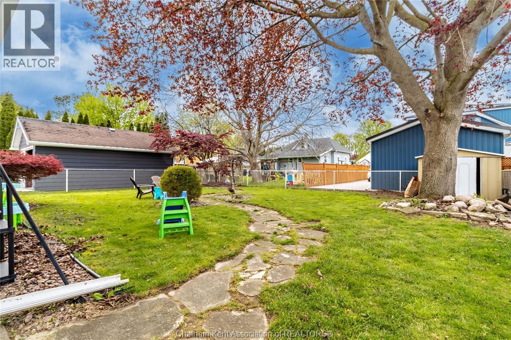6 Biddell Avenue, Chatham, ON