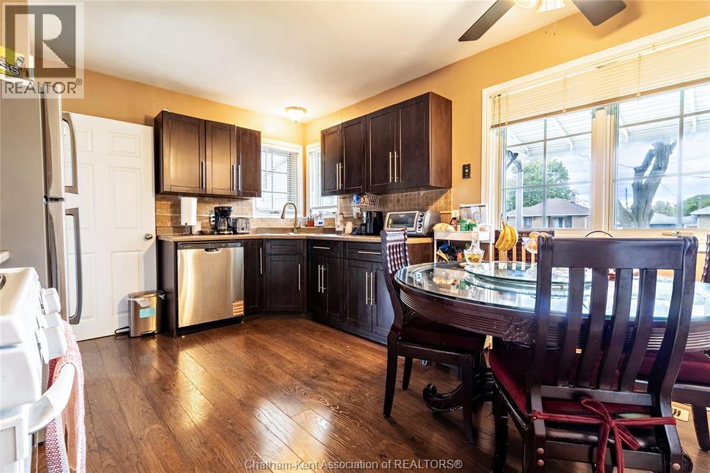 6 Biddell Avenue, Chatham, ON