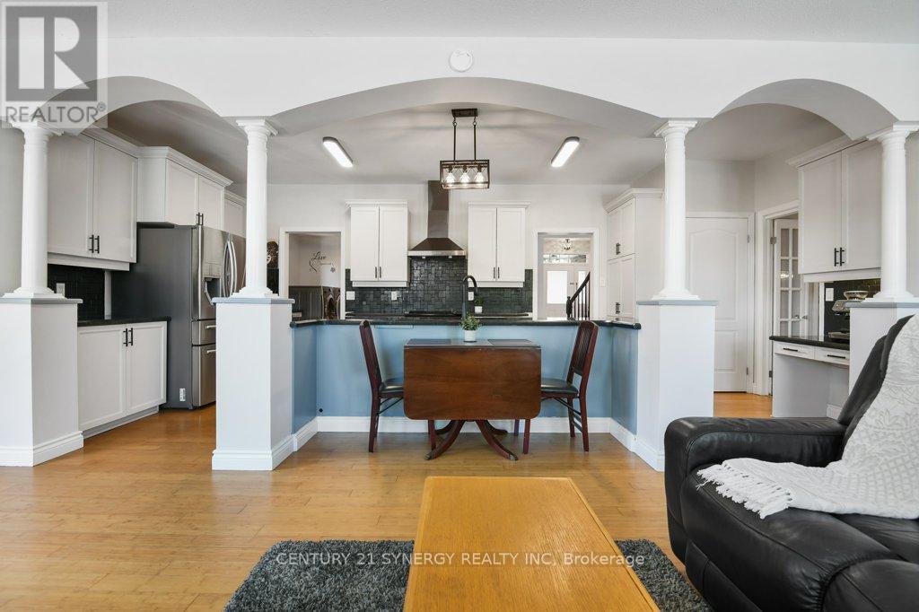 37 Windfield Crescent, Ottawa, ON - Indoor Photo Showing Other Room