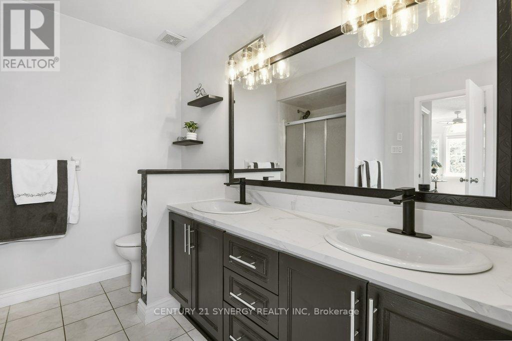 37 Windfield Crescent, Ottawa, ON - Indoor Photo Showing Bathroom