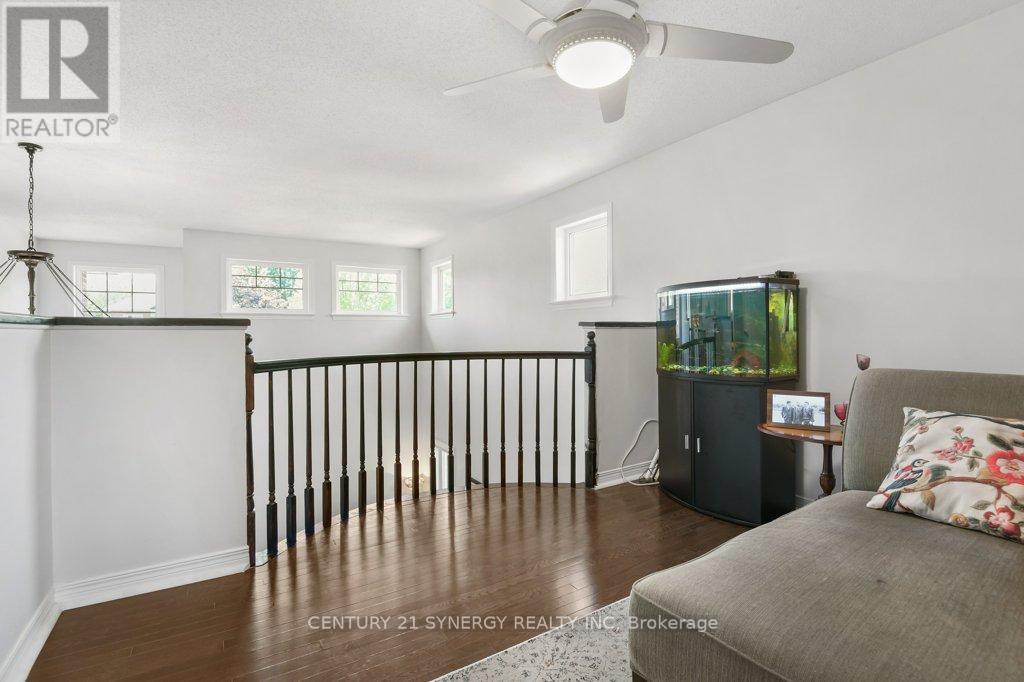 37 Windfield Crescent, Ottawa, ON - Indoor Photo Showing Other Room