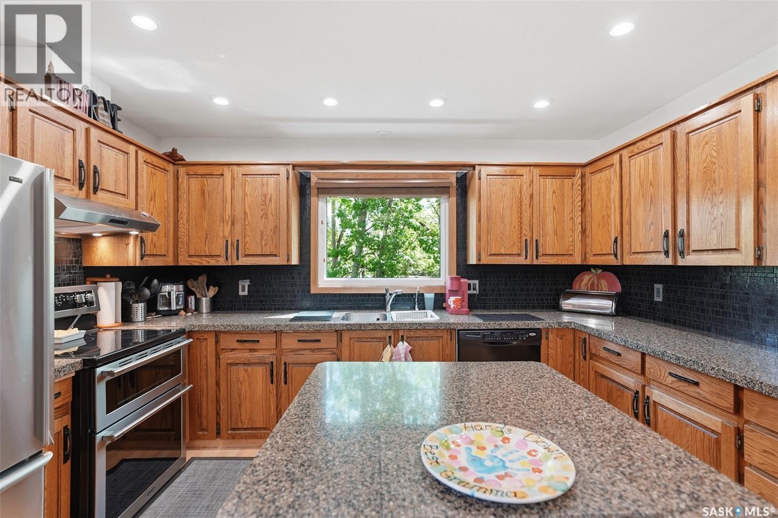 515 3Rd Avenue, Jansen, SK