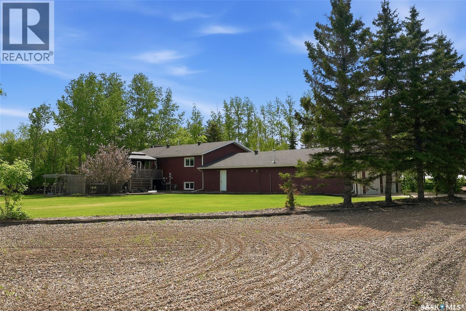 515 3Rd Avenue, Jansen, SK