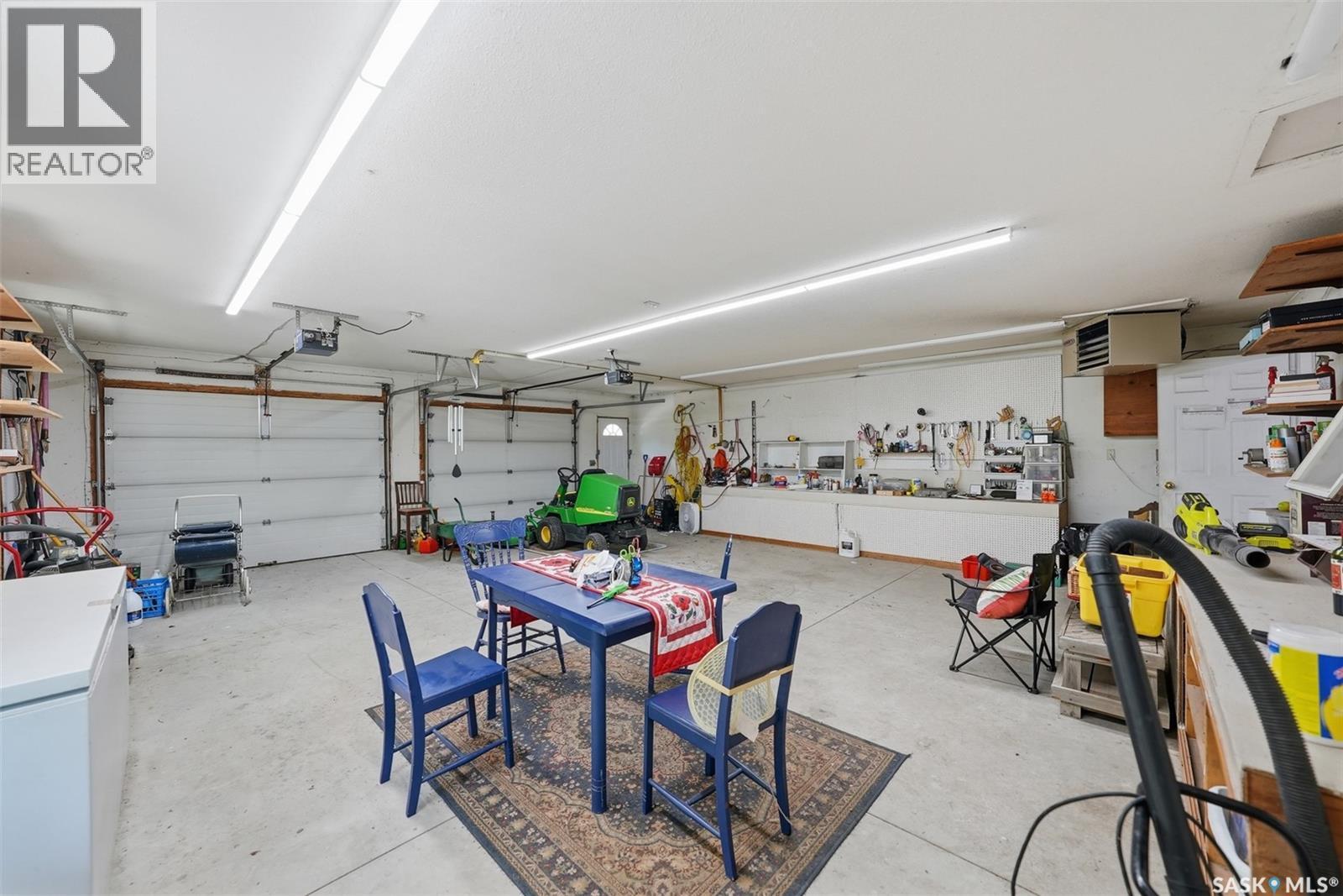 515 3Rd Avenue, Jansen, SK