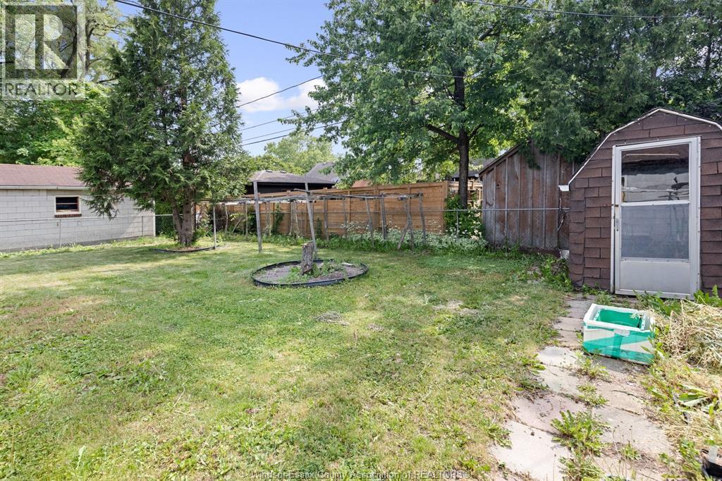 3455 Dougall, Windsor, ON
