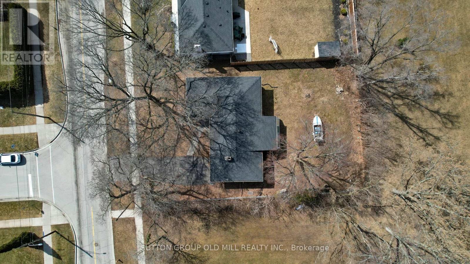 4447 Spruce Avenue, Burlington, ON