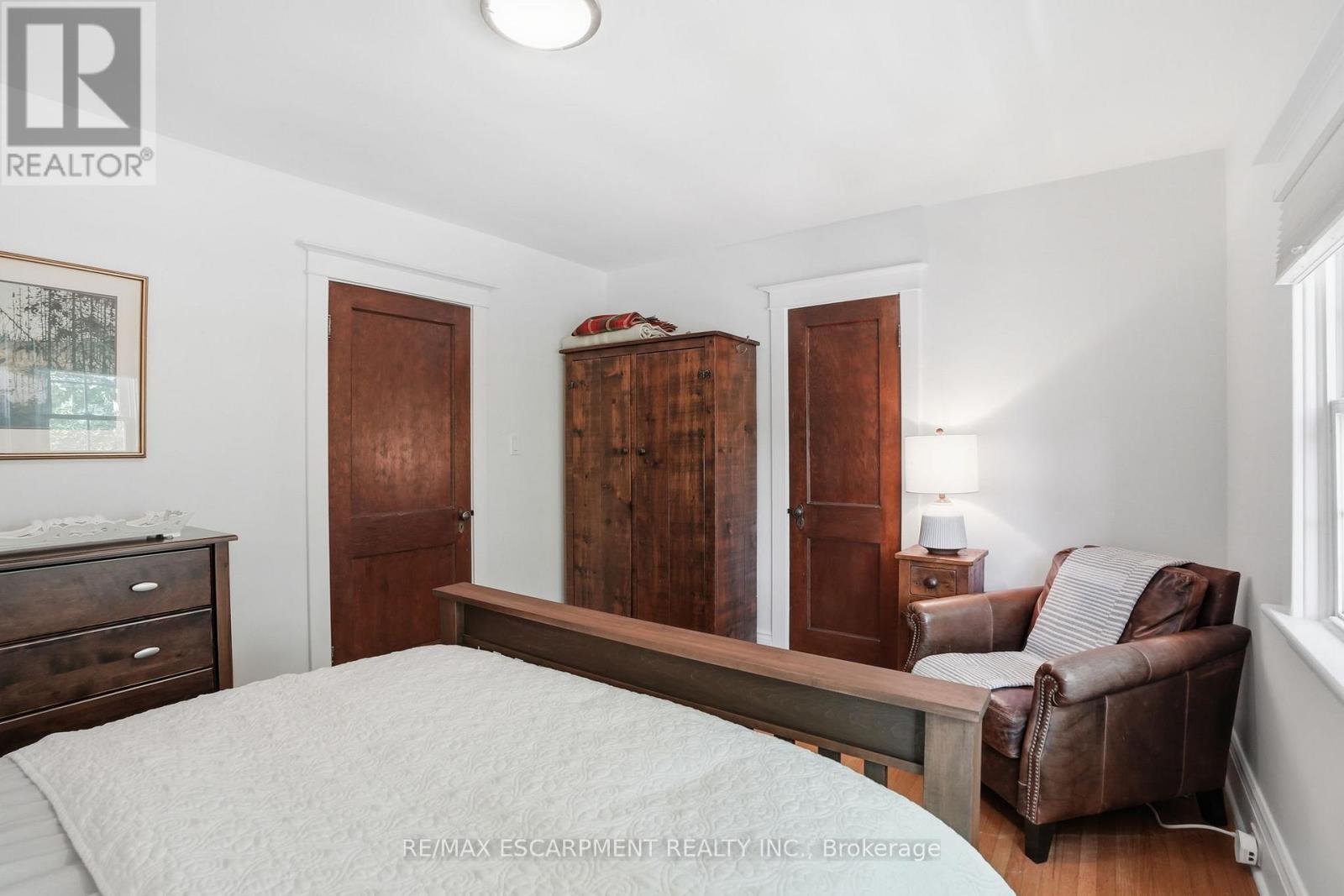 97 Cline Avenue N, Hamilton, ON