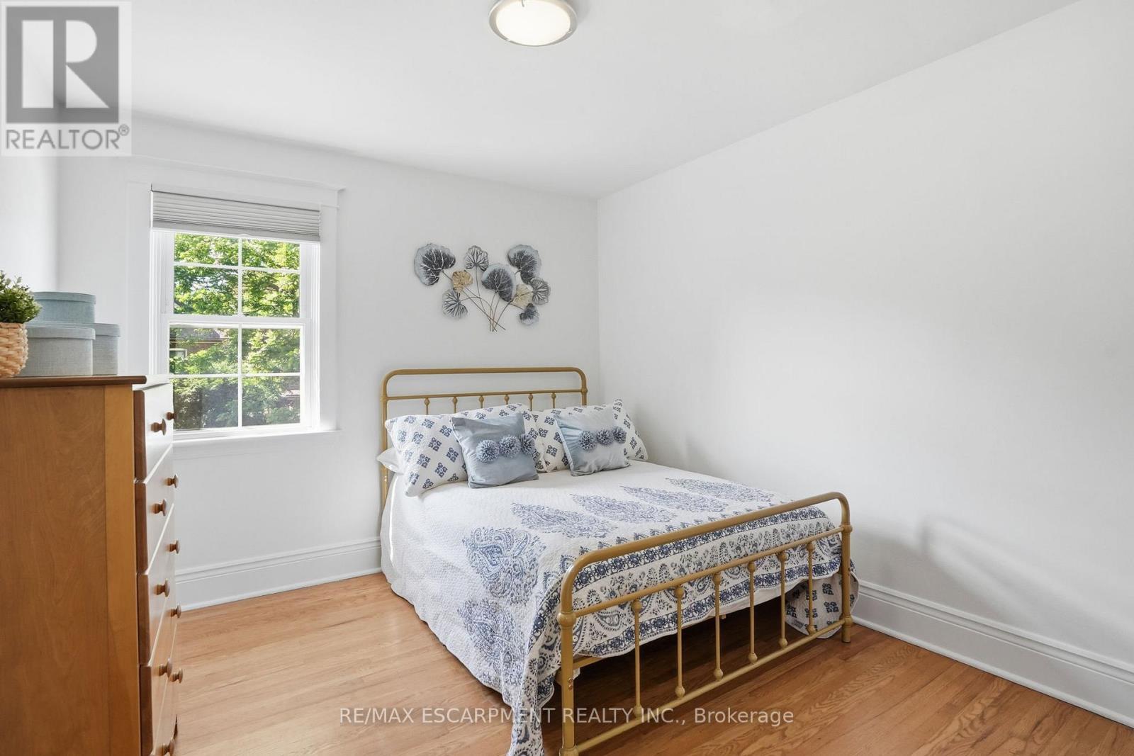 97 Cline Avenue N, Hamilton, ON