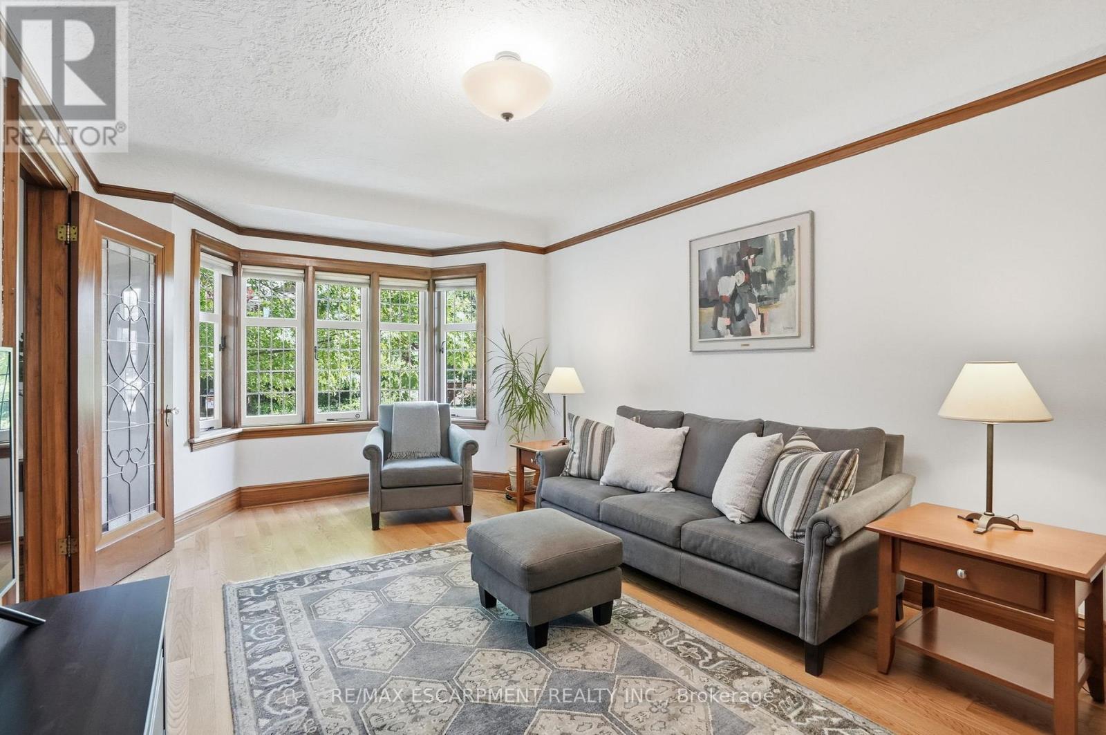 97 Cline Avenue N, Hamilton, ON