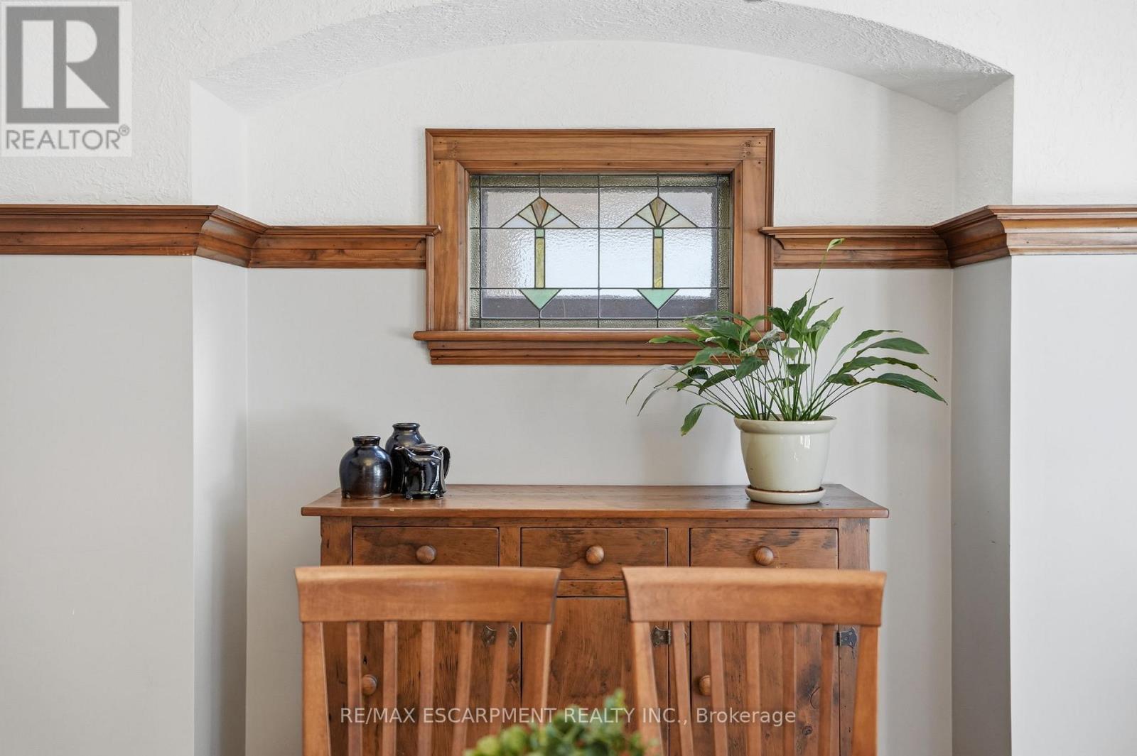 97 Cline Avenue N, Hamilton, ON