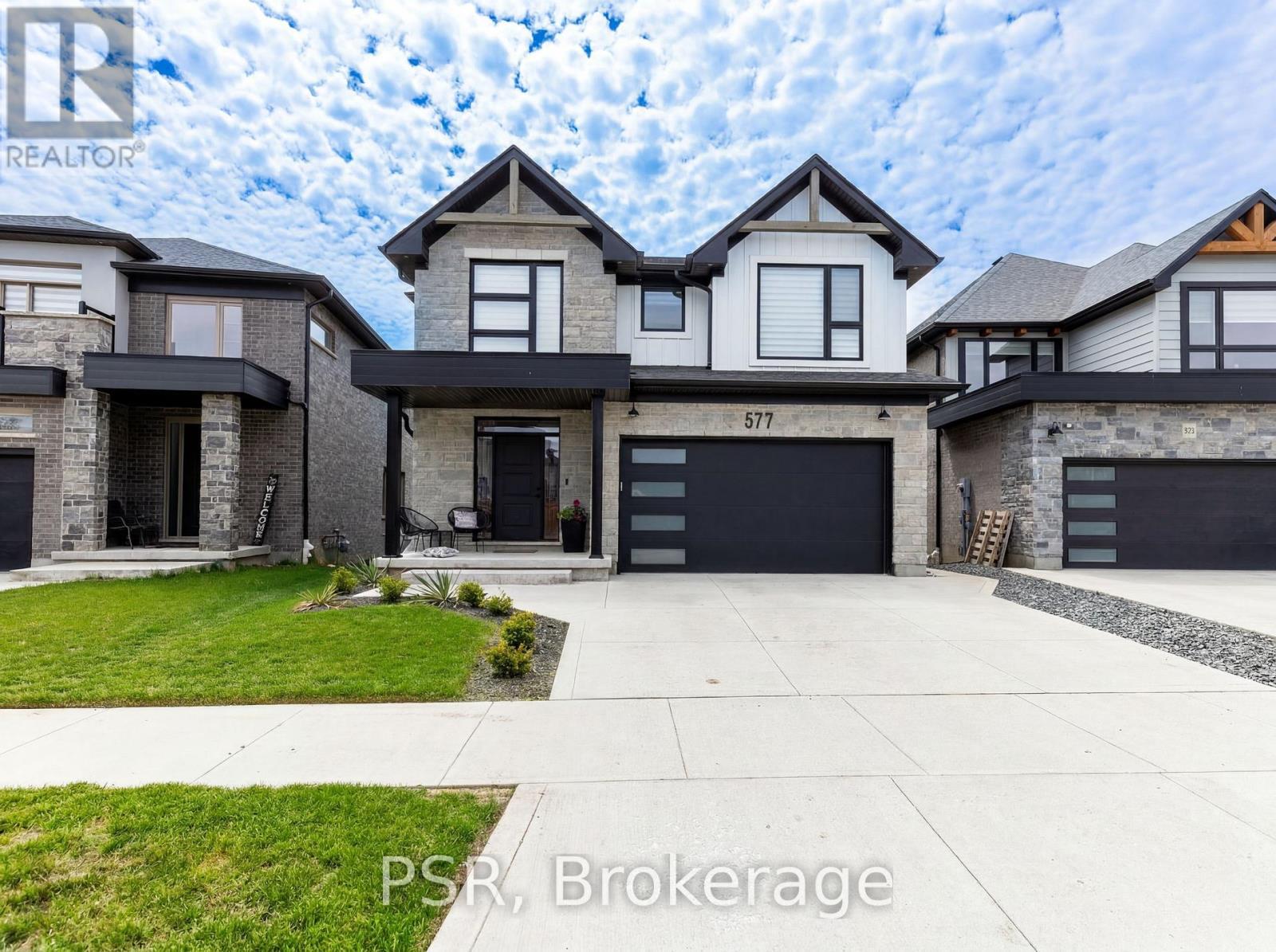 577 Doonwoods Crescent, Kitchener, ON