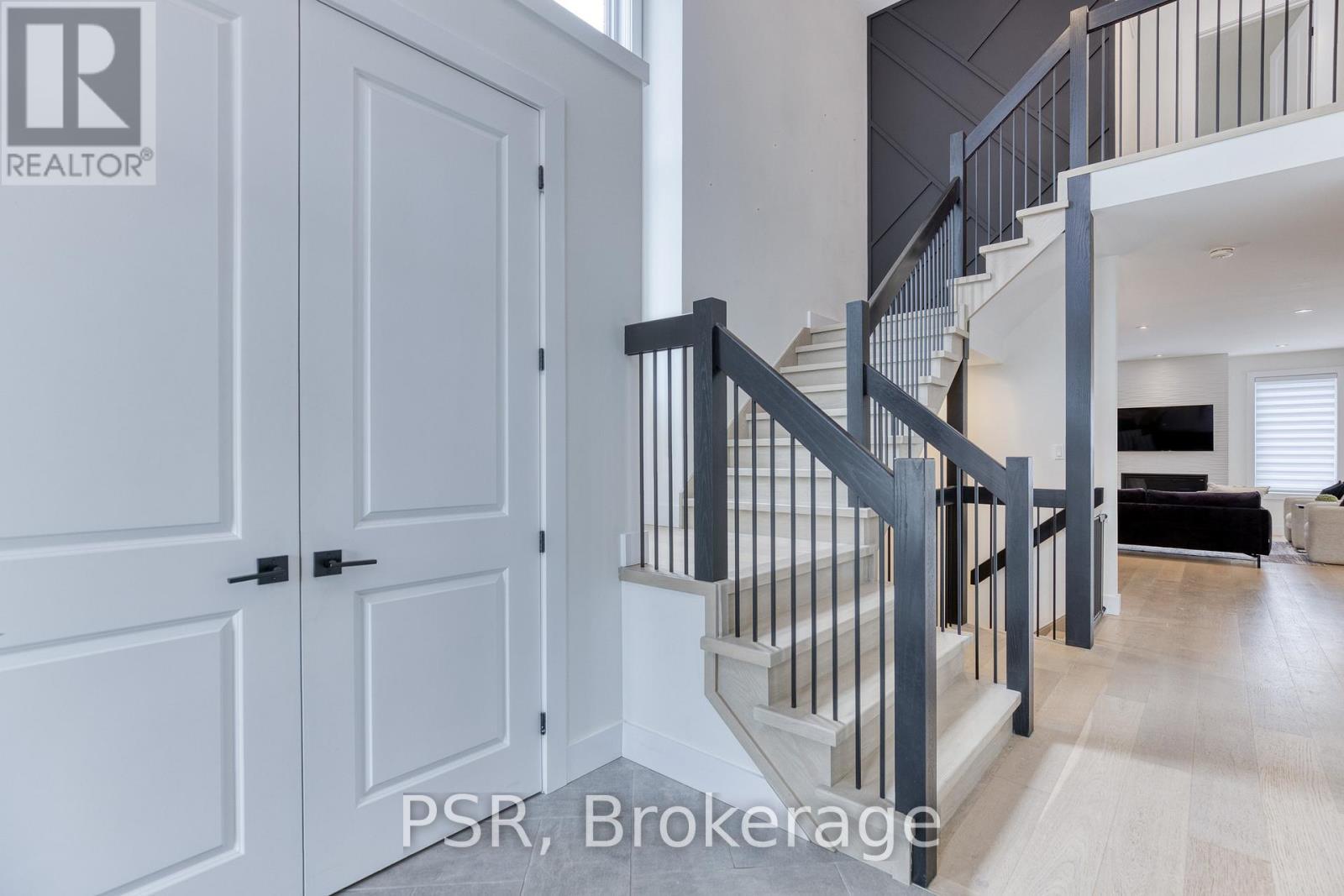 577 Doonwoods Crescent, Kitchener, ON
