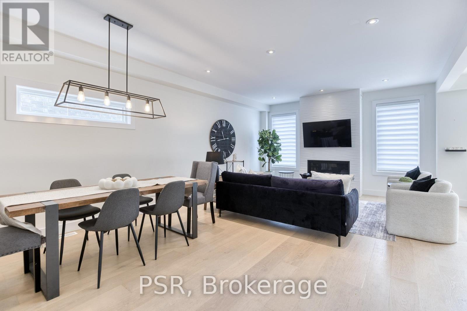 577 Doonwoods Crescent, Kitchener, ON
