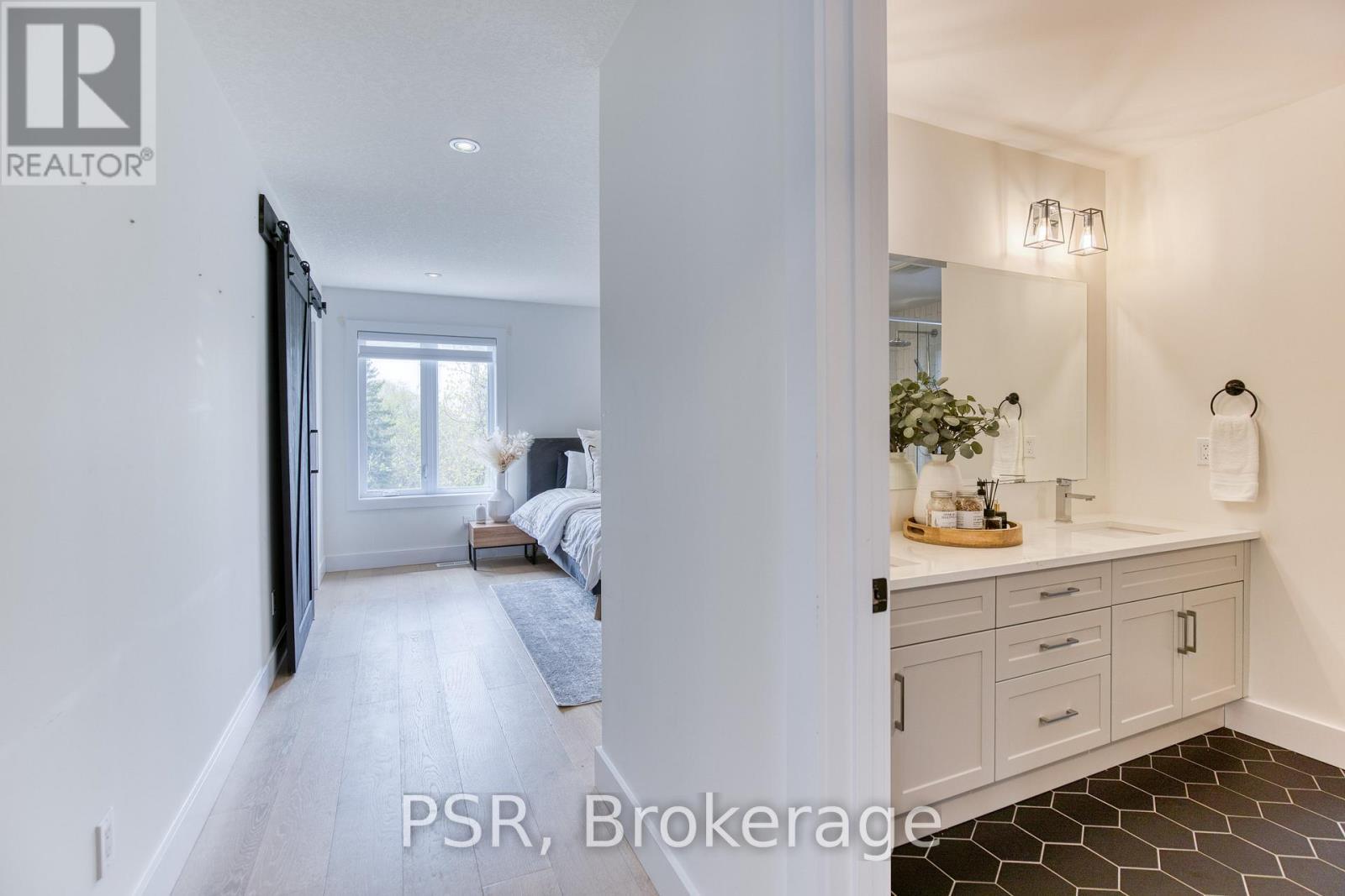 577 Doonwoods Crescent, Kitchener, ON