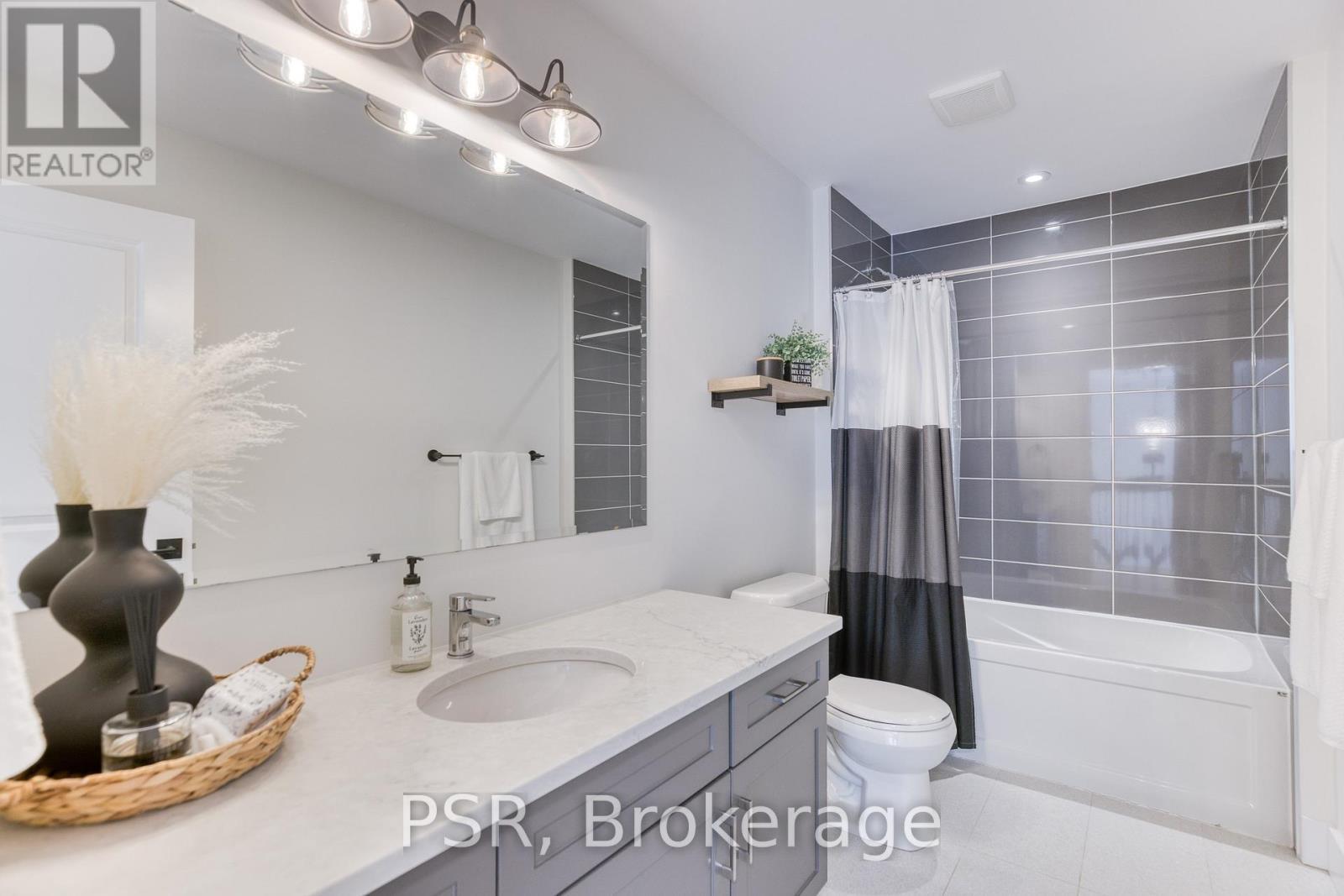 577 Doonwoods Crescent, Kitchener, ON