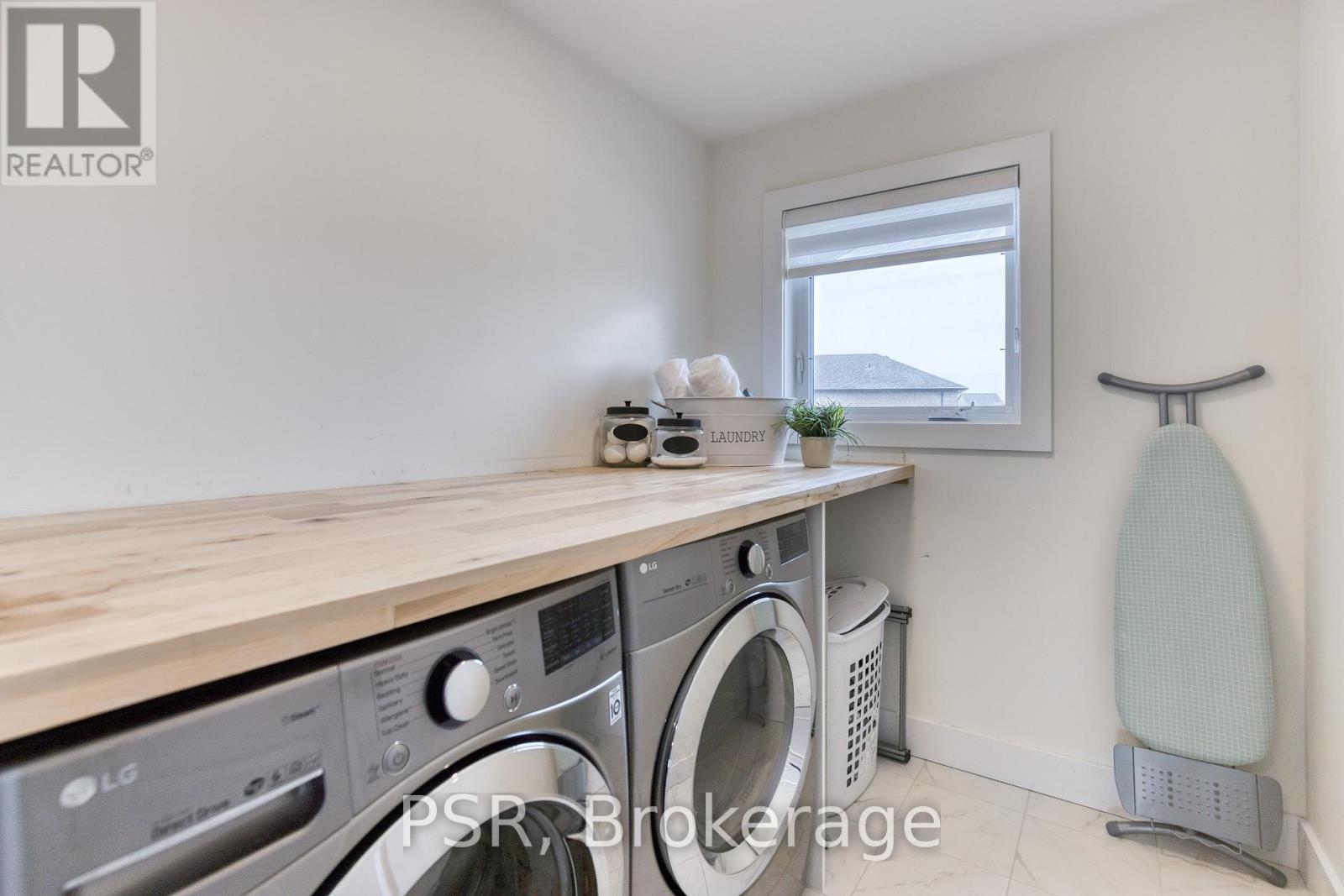 577 Doonwoods Crescent, Kitchener, ON