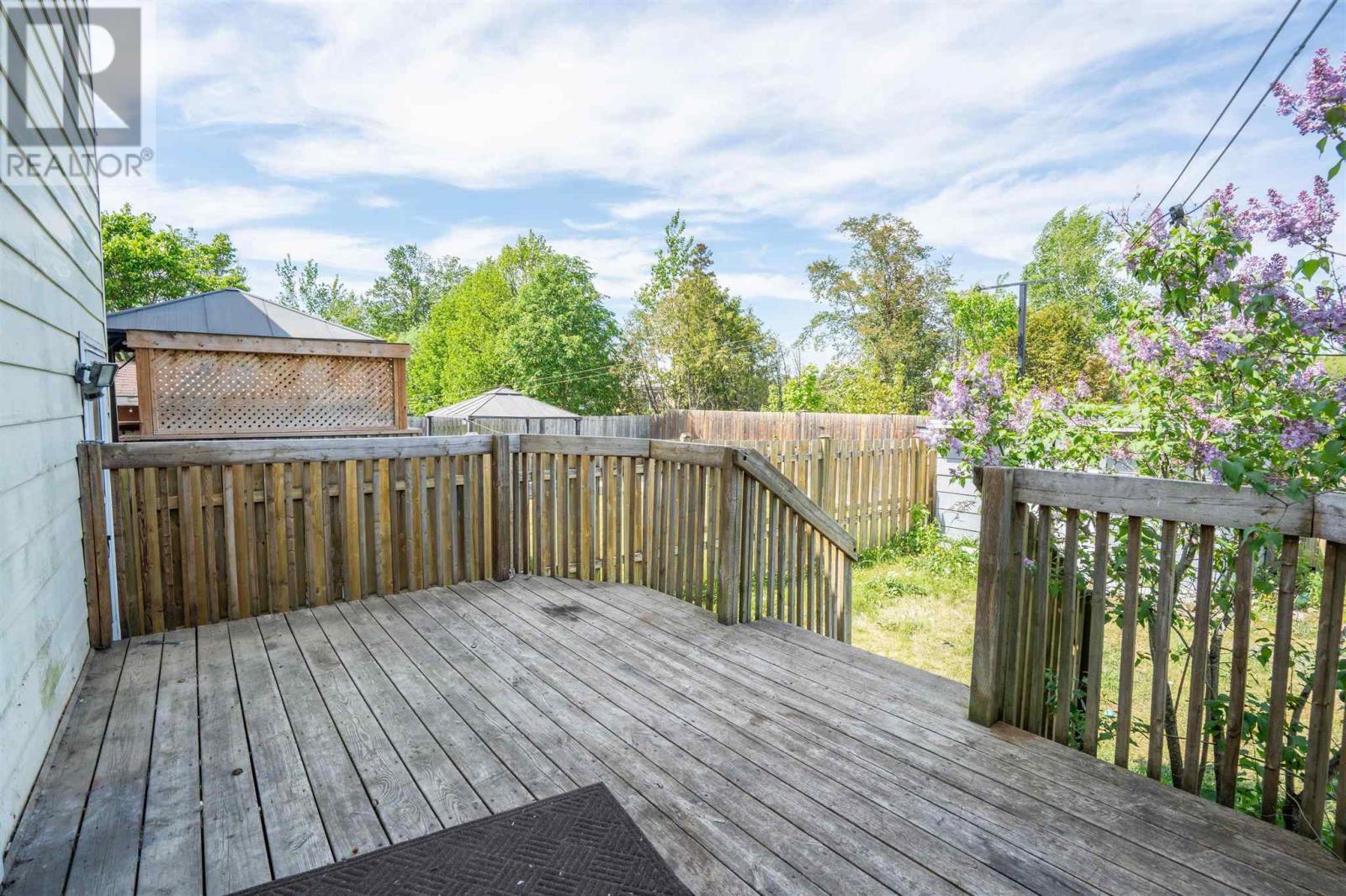 61 Robin St, Sault Ste. Marie, ON - Outdoor With Deck Patio Veranda With Exterior