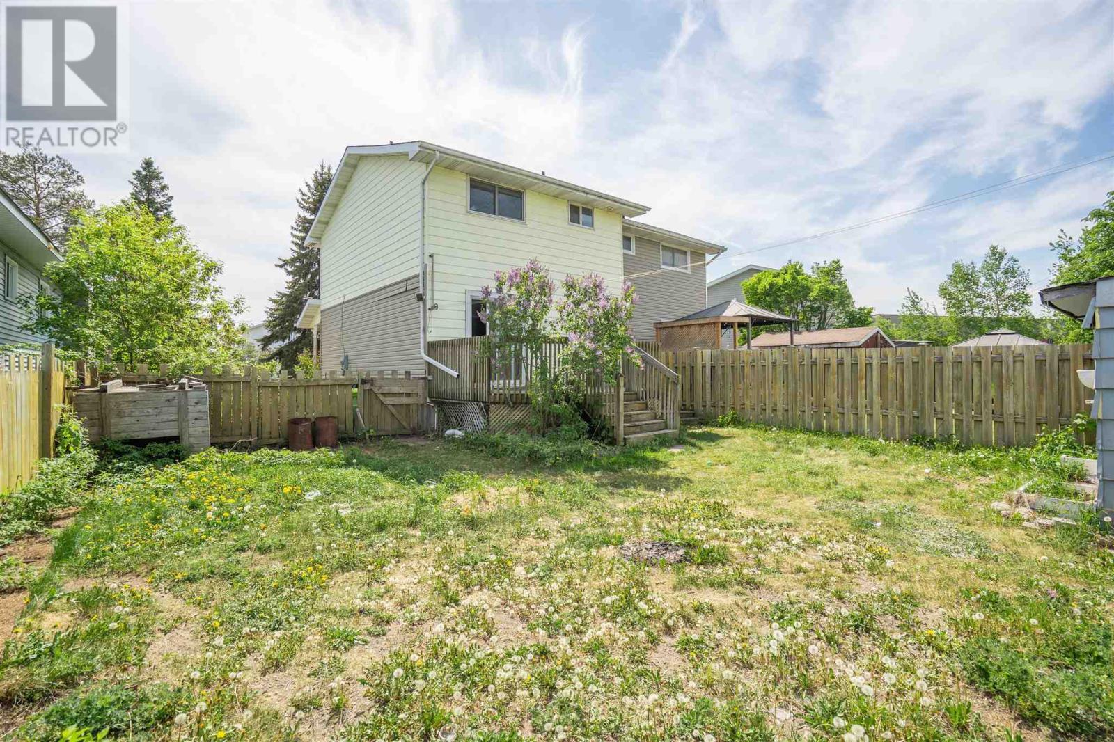 61 Robin St, Sault Ste. Marie, ON - Outdoor