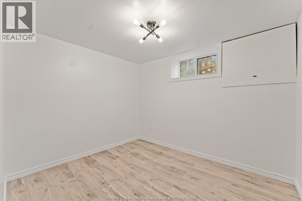 4065 Dougall, Windsor, ON
