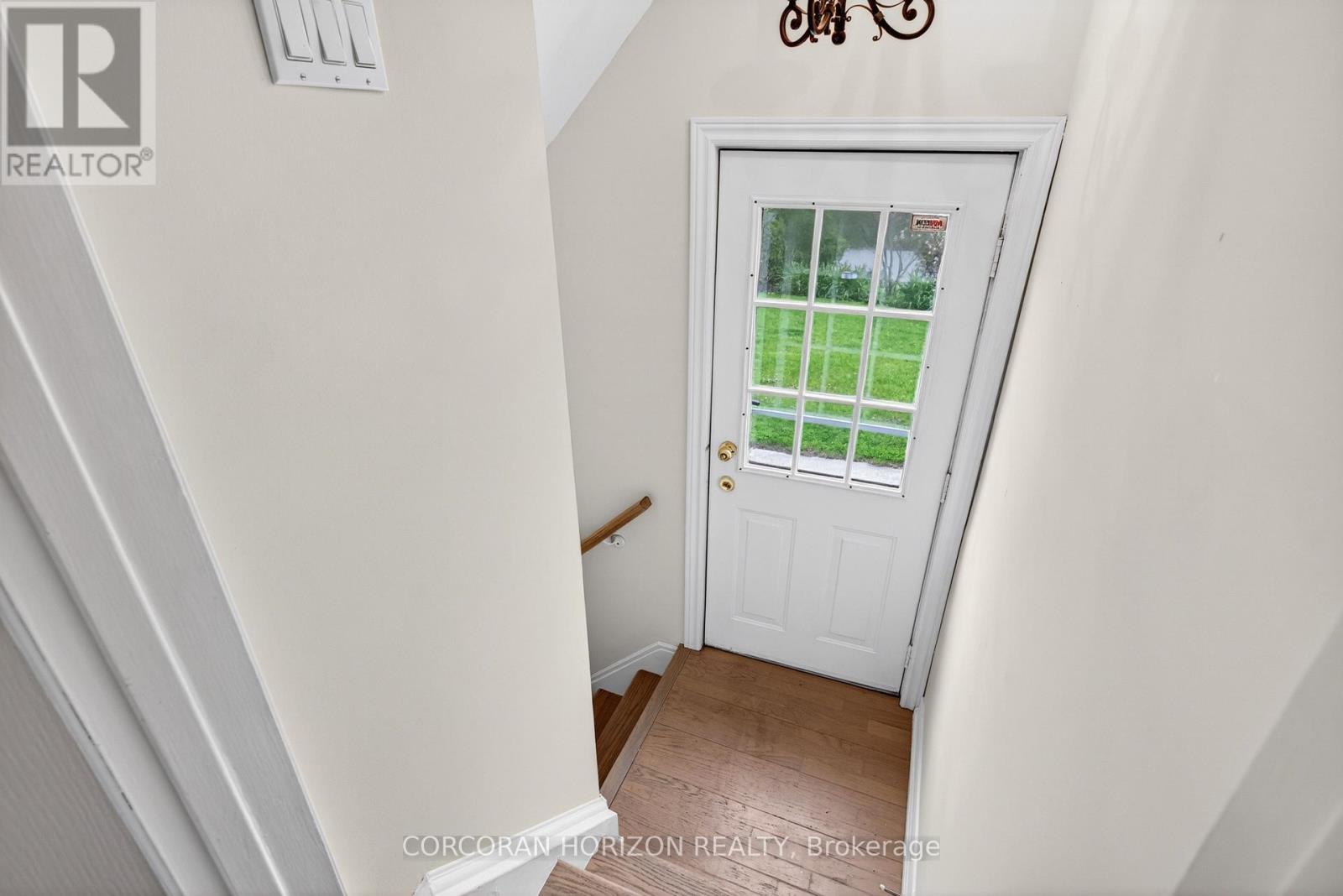 77 Mineola Road E, Mississauga, ON