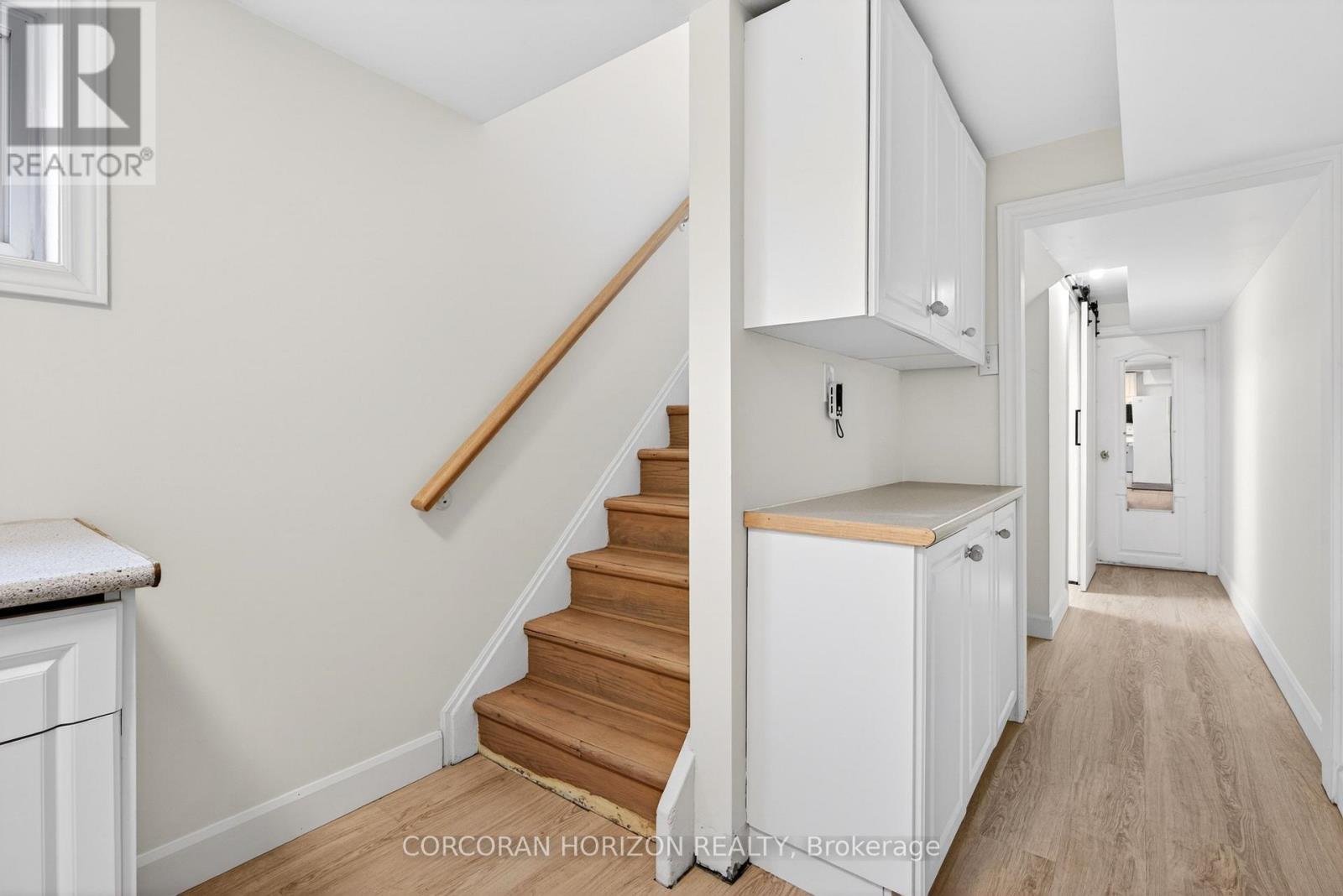 77 Mineola Road E, Mississauga, ON