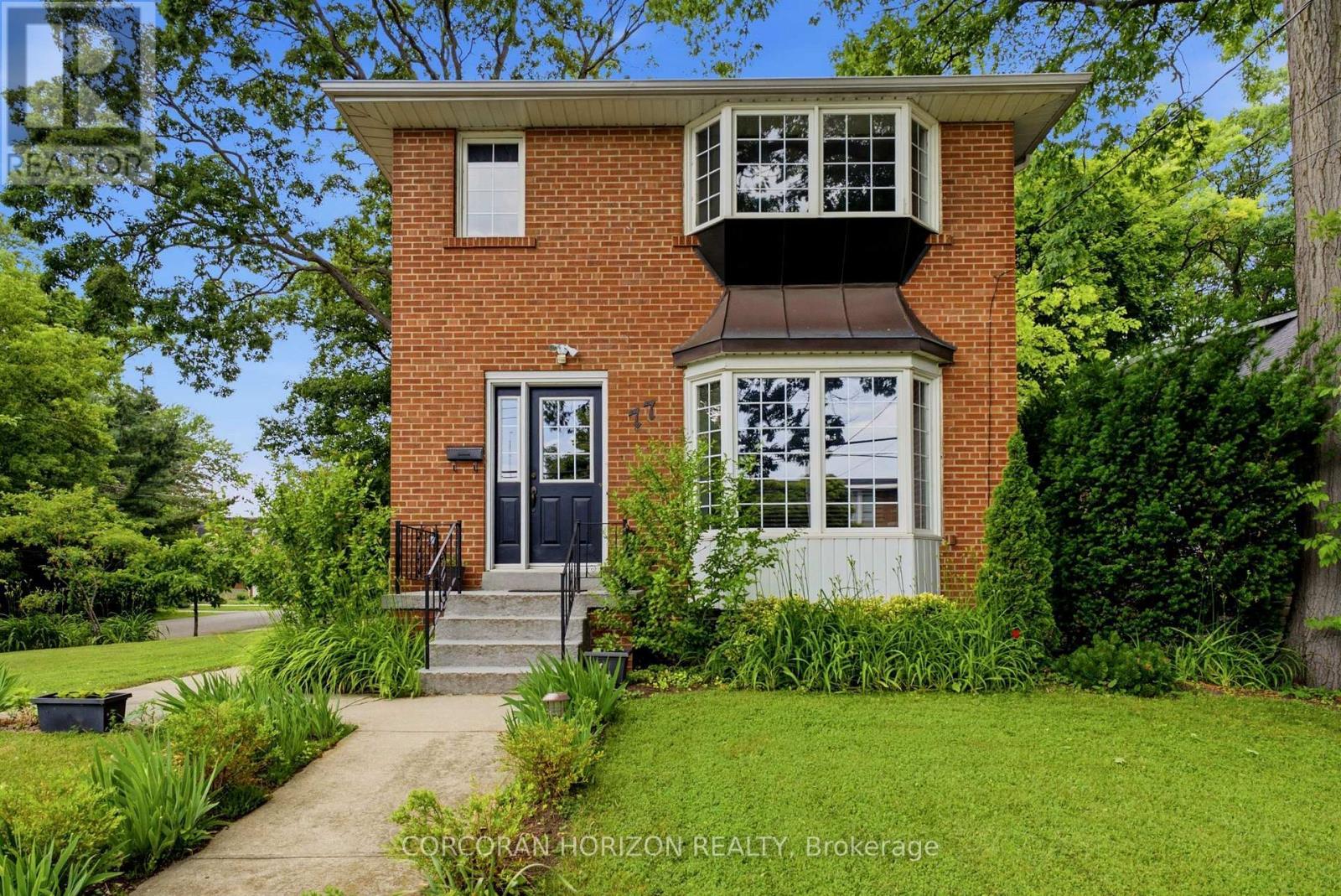 77 Mineola Road E, Mississauga, ON
