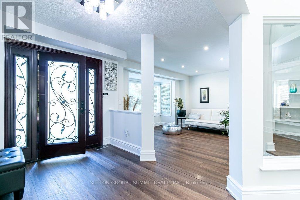 3739 St. Laurent Court, Mississauga, ON