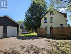 58 LAKESHORE ROAD Temiskaming Shores (New Liskeard), ON P0J 1P0