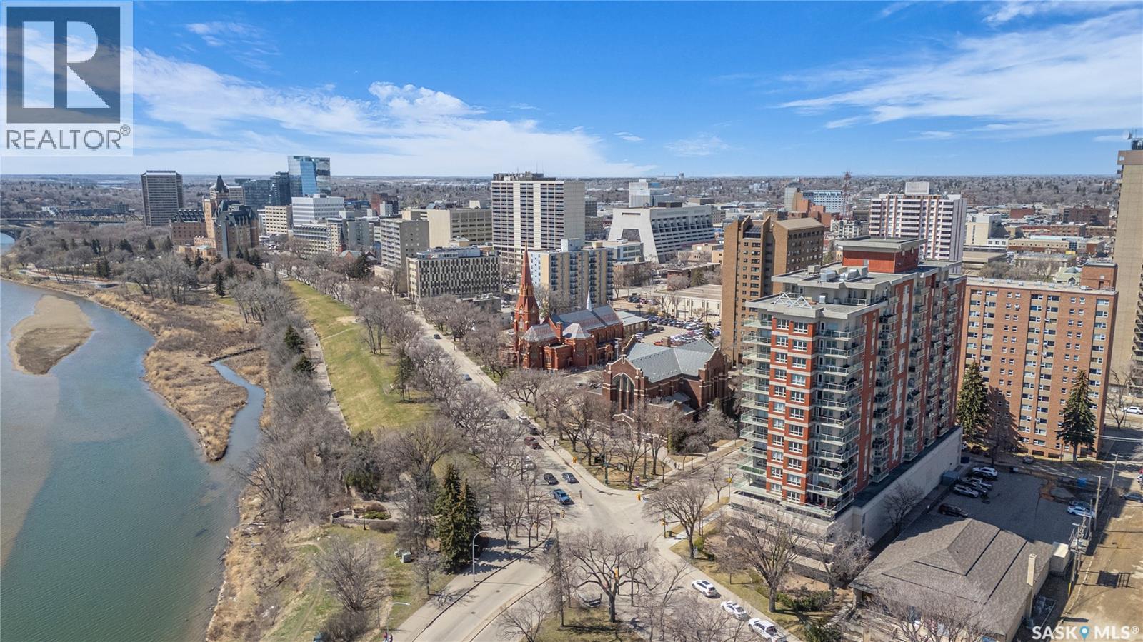1403 902 Spadina Crescent E, Saskatoon, SK