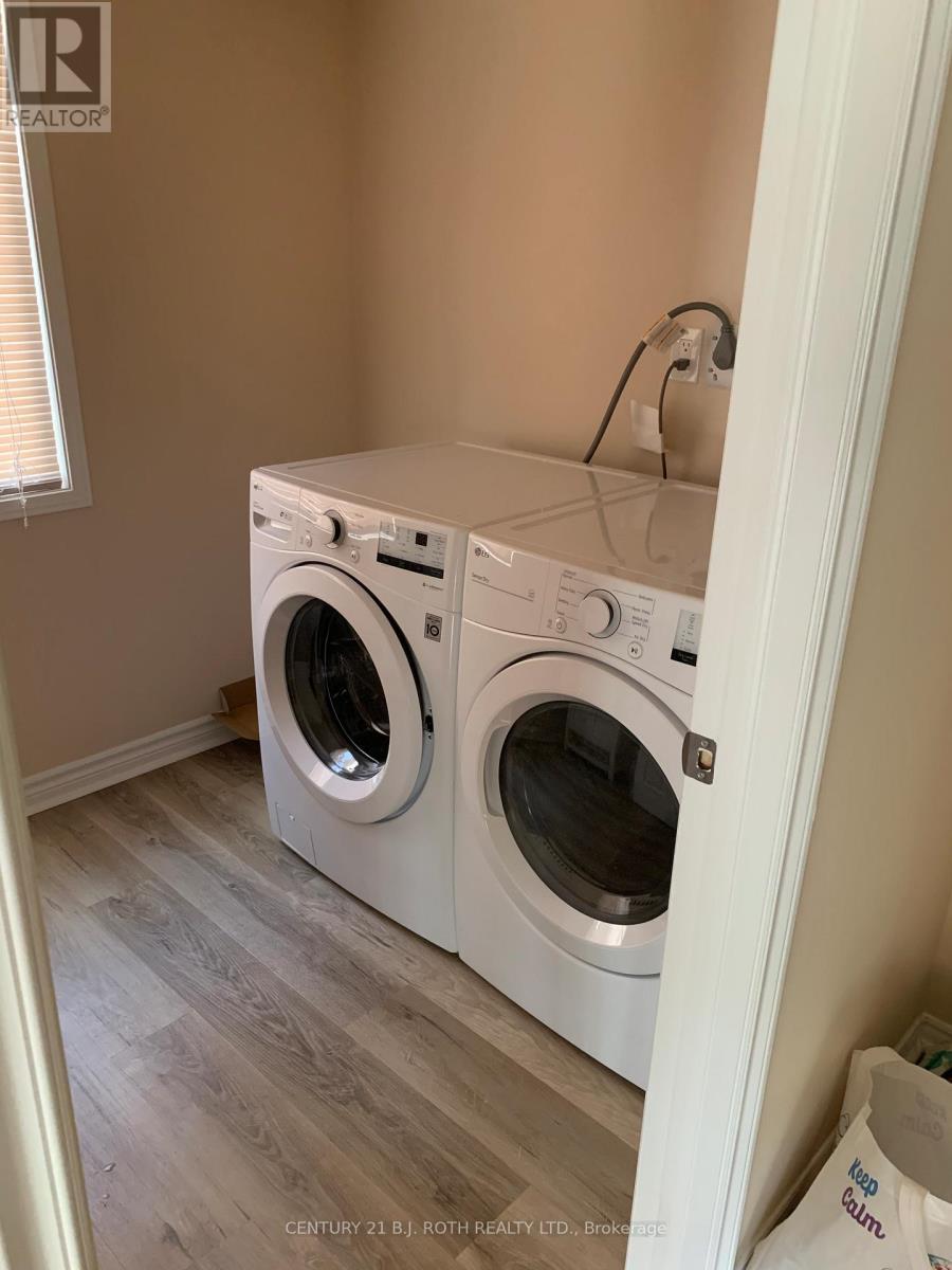 Main Floor laundry and powder room - Upper - 29 Irwin Drive, Barrie, ON