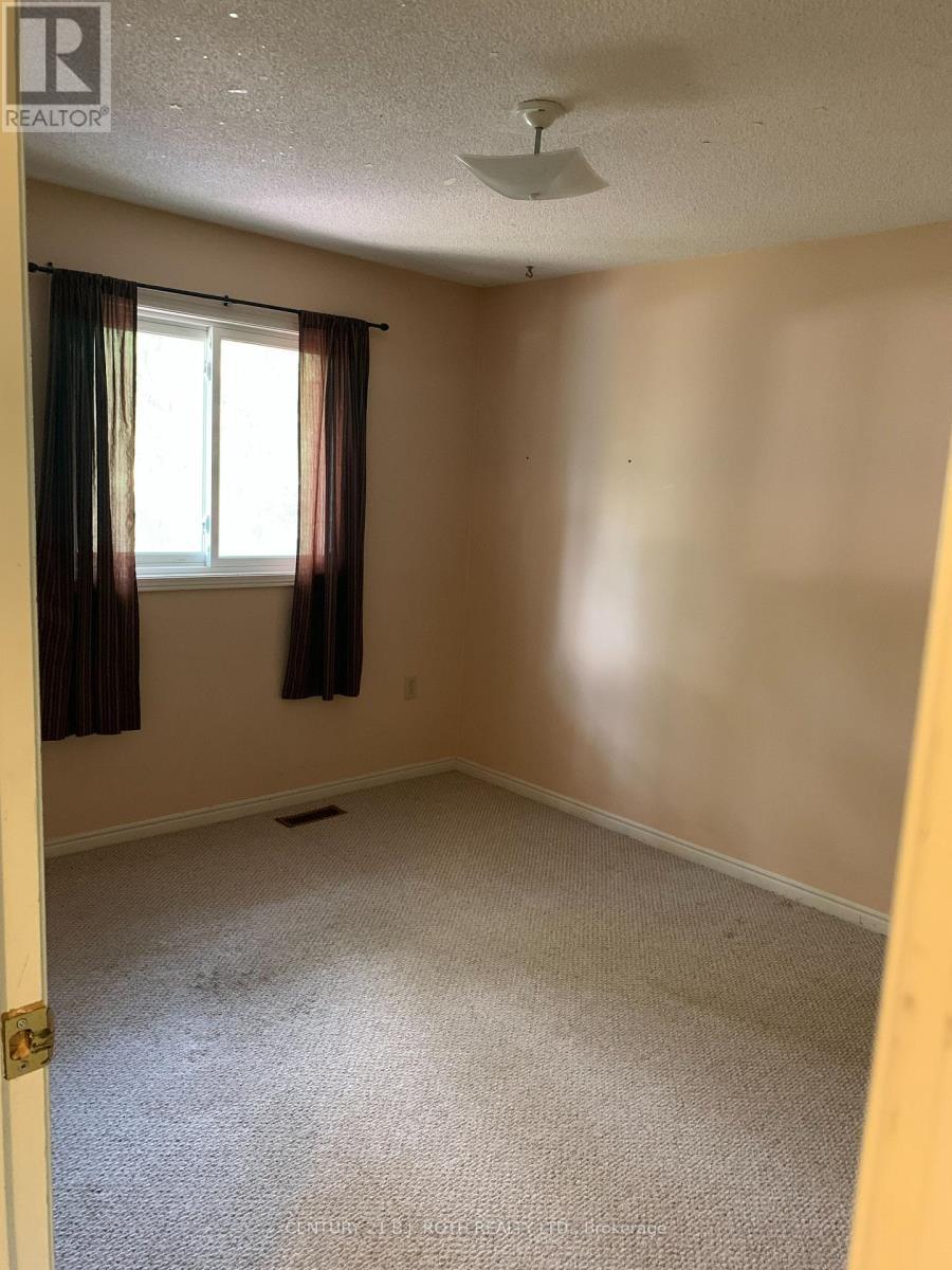 Bedroom 2 - Upper - 29 Irwin Drive, Barrie, ON