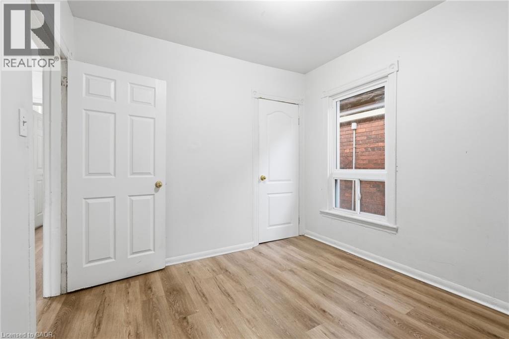 39 Burlington Street E, Hamilton, ON