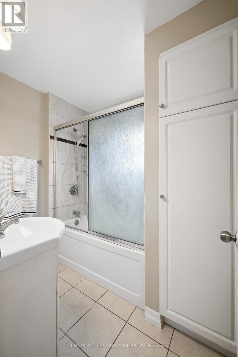 555 Wellington Street N, Kitchener, ON