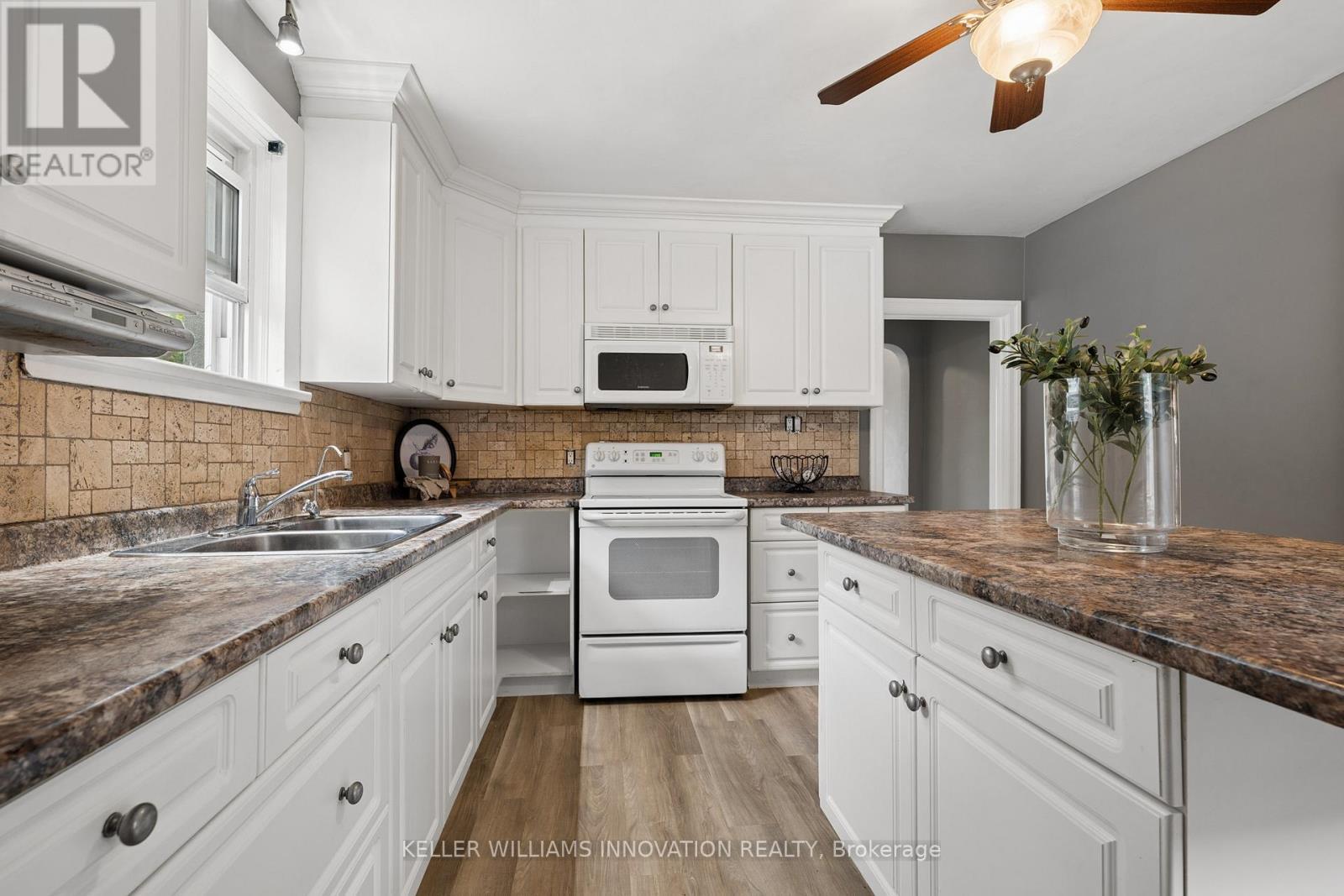 555 Wellington Street N, Kitchener, ON