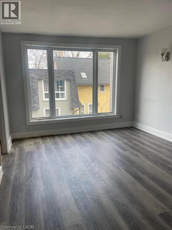 74 William Street W, Waterloo, ON