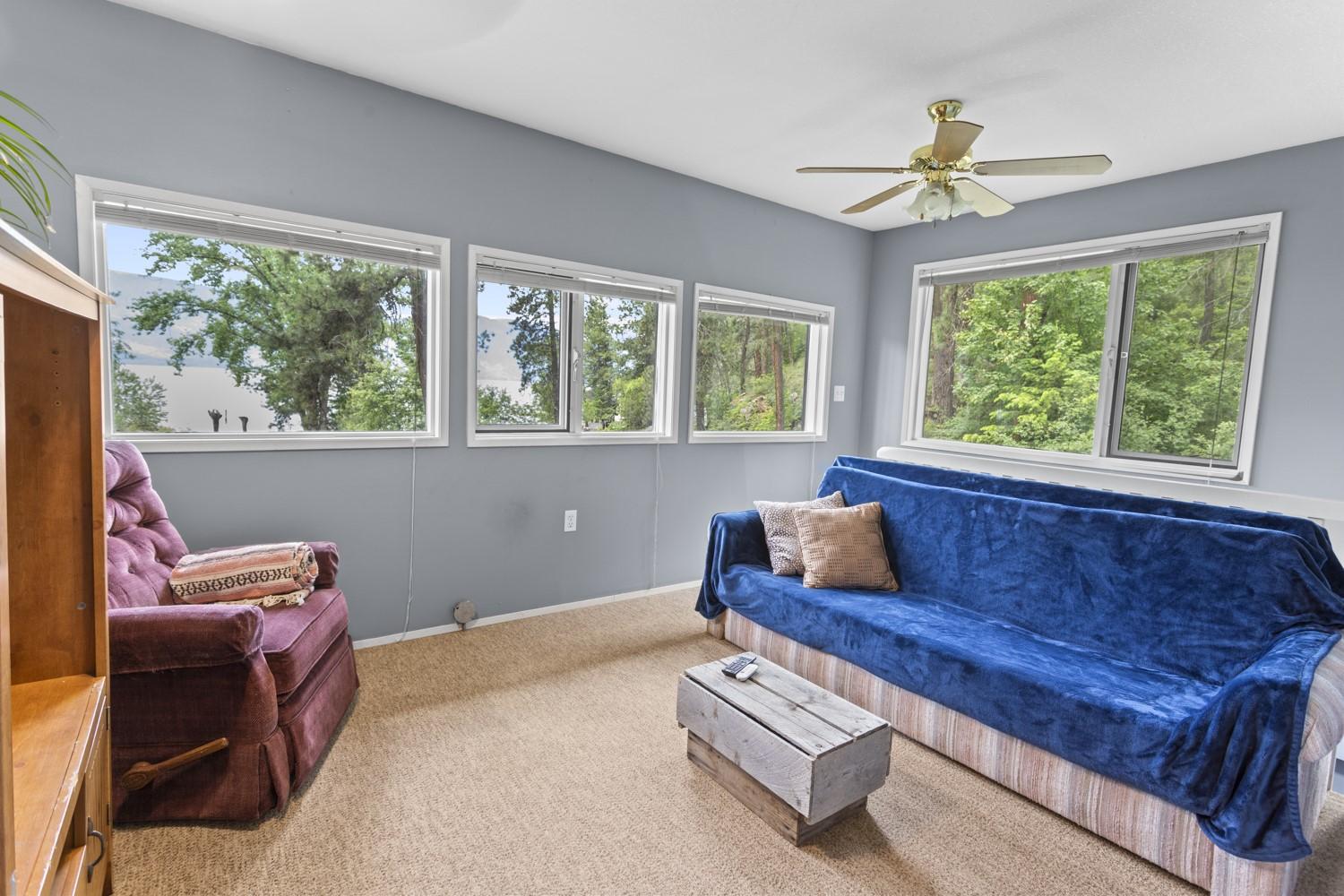 10917 3A Highway, Sanca, BC