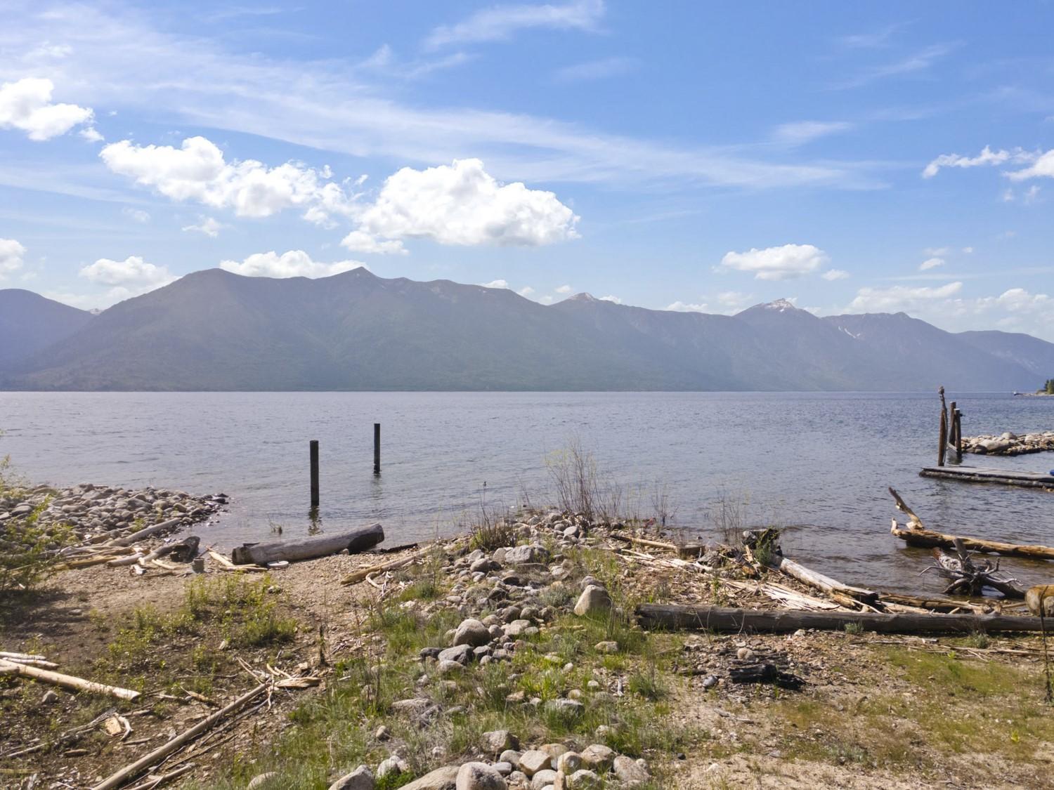 10917 3A Highway, Sanca, BC