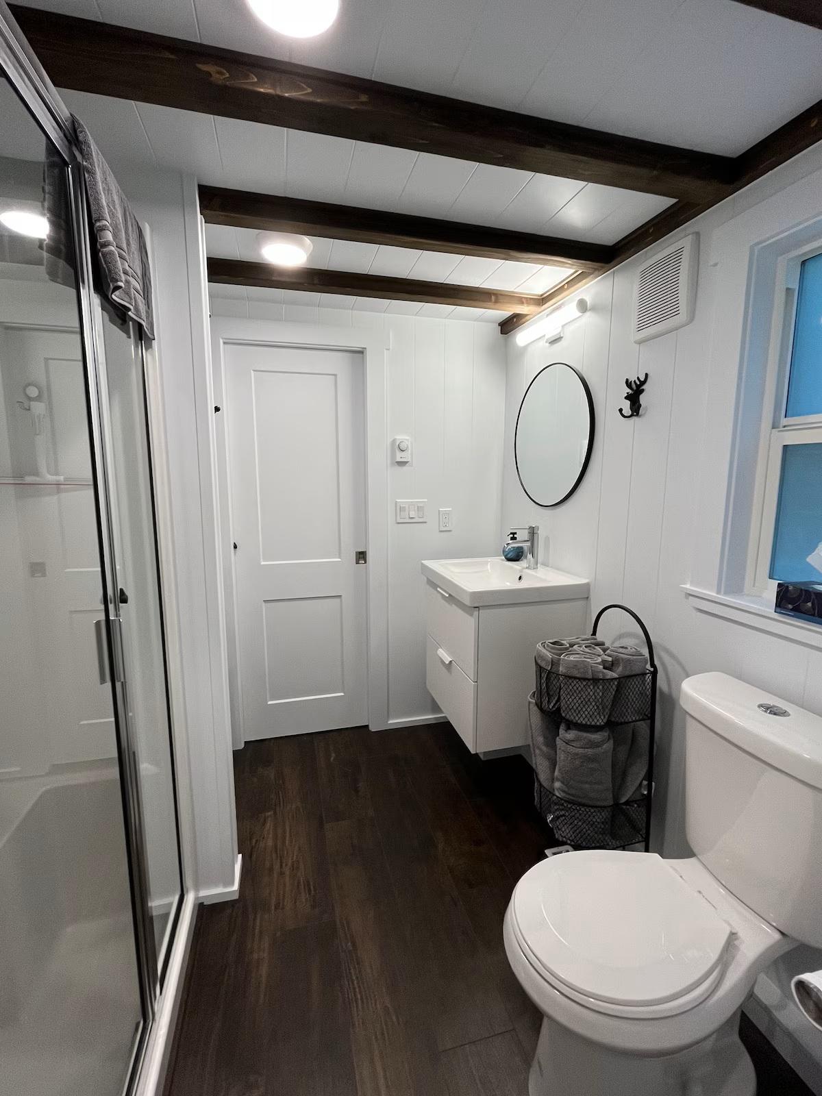 130 Kingfisher Road, Summit Lake, BC