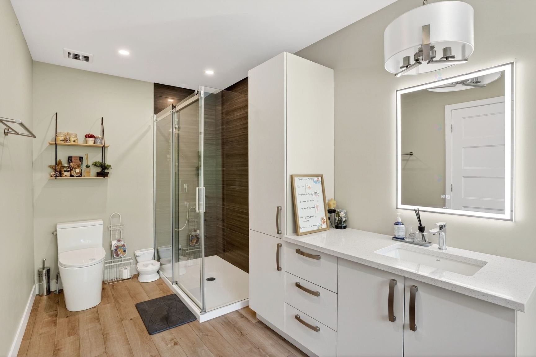 Bathroom - 11570 - 11572 Rue Aumont, Mirabel, QC