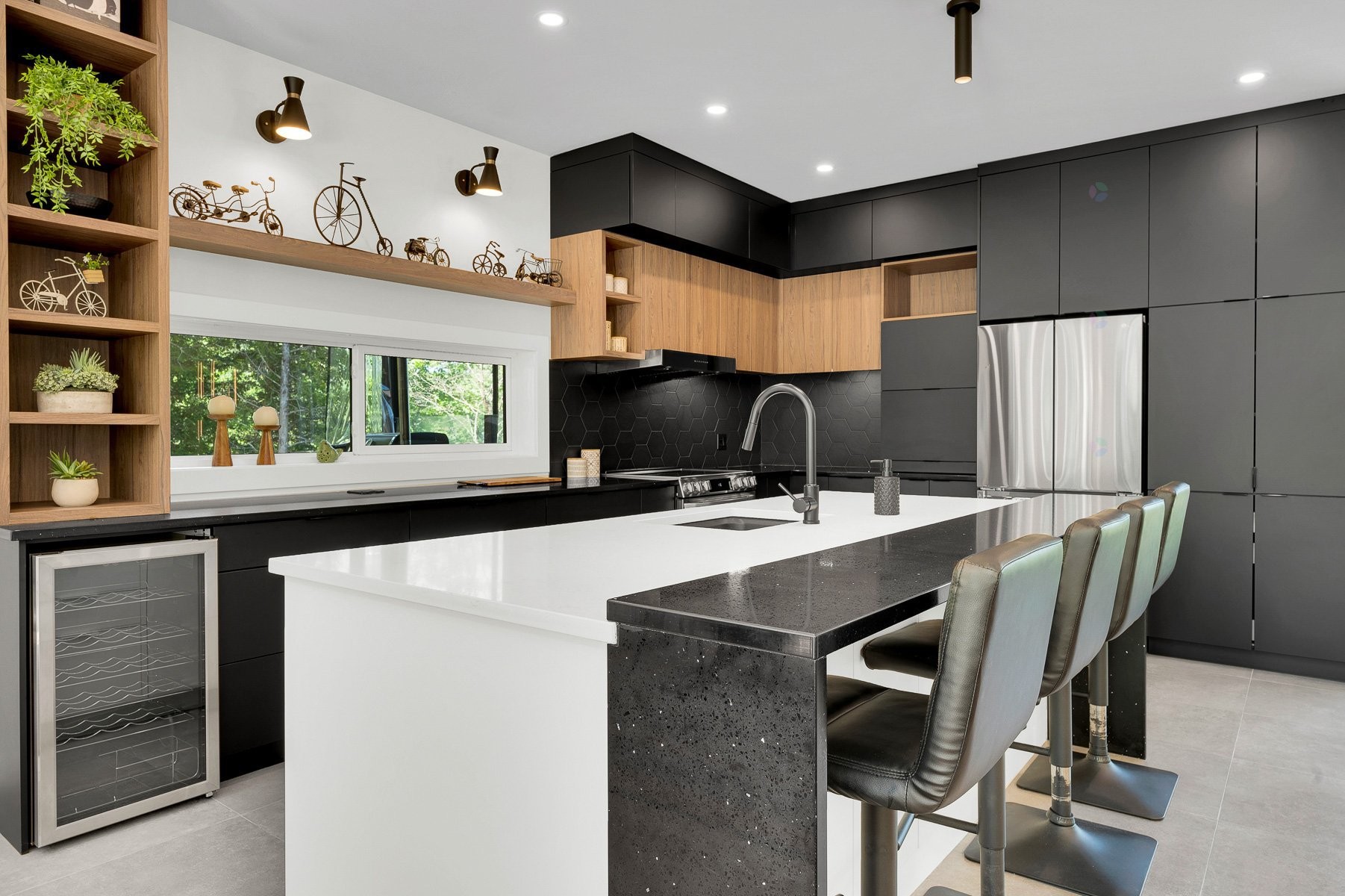 Kitchen - 2100 Ch. De L'Étang, Sainte-Adèle, QC