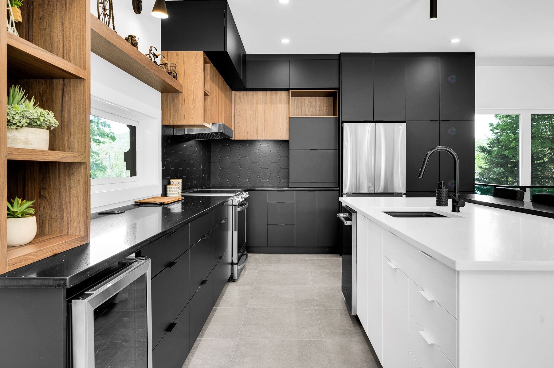 Kitchen - 2100 Ch. De L'Étang, Sainte-Adèle, QC