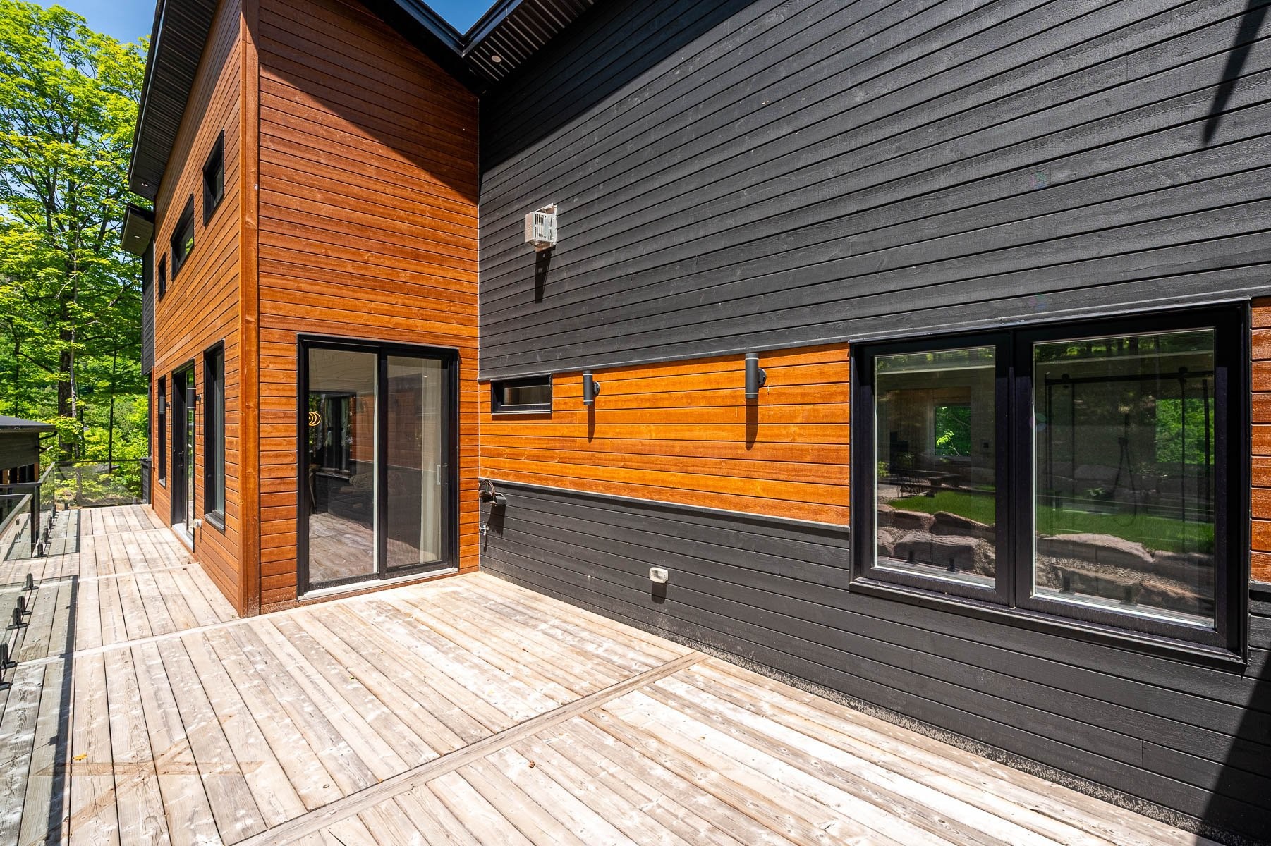 Patio - 2100 Ch. De L'Étang, Sainte-Adèle, QC