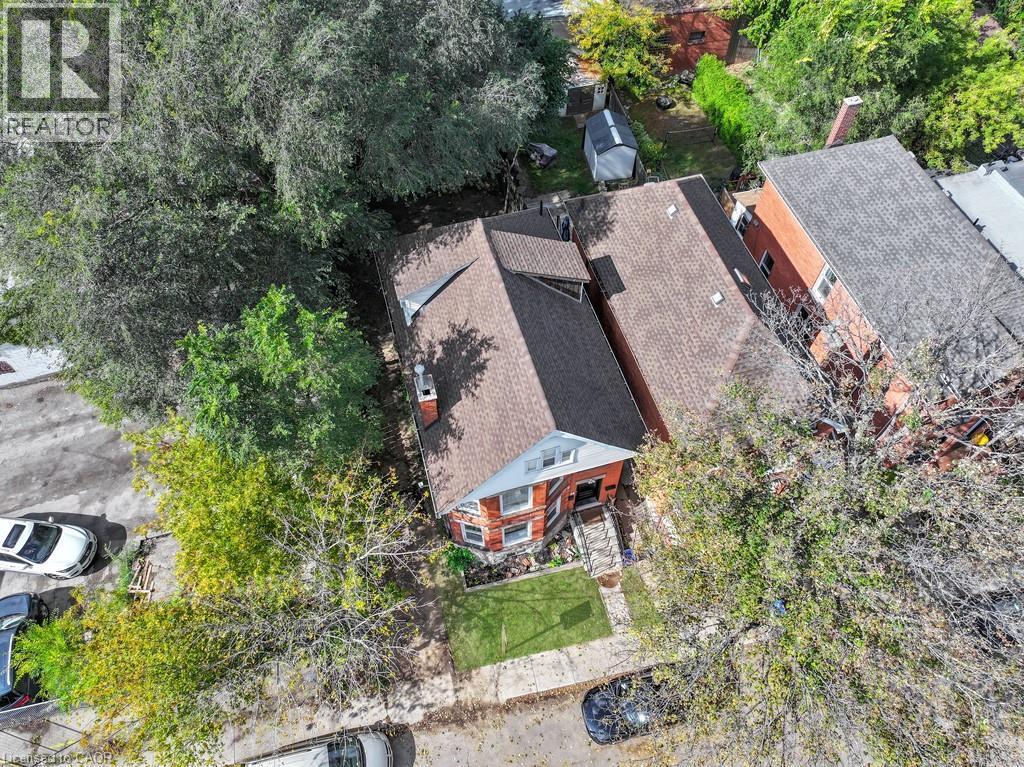 1 Madison Avenue, Hamilton, ON - Outdoor