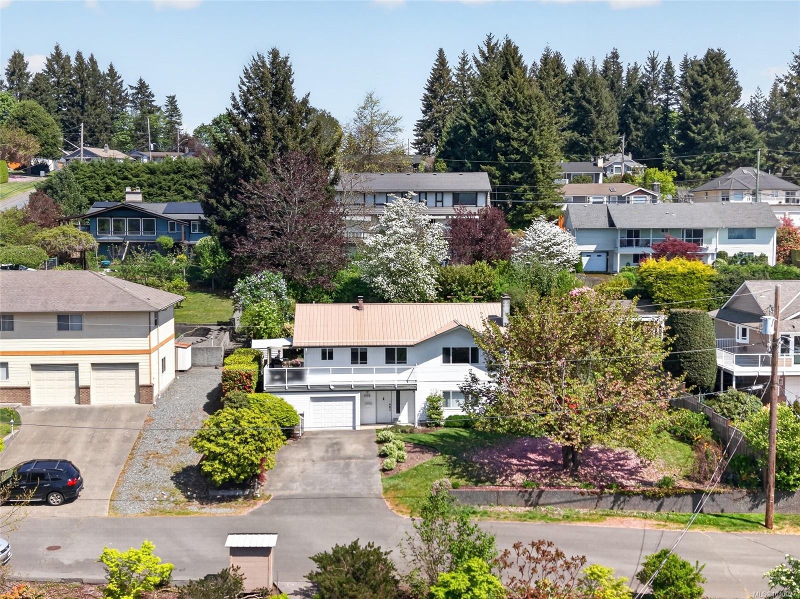 680 View Ave, Courtenay, BC