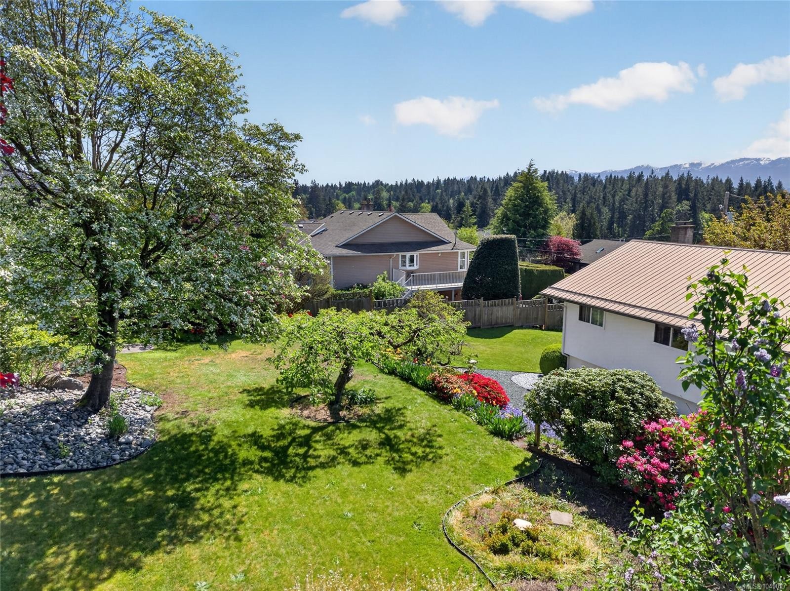 680 View Ave, Courtenay, BC