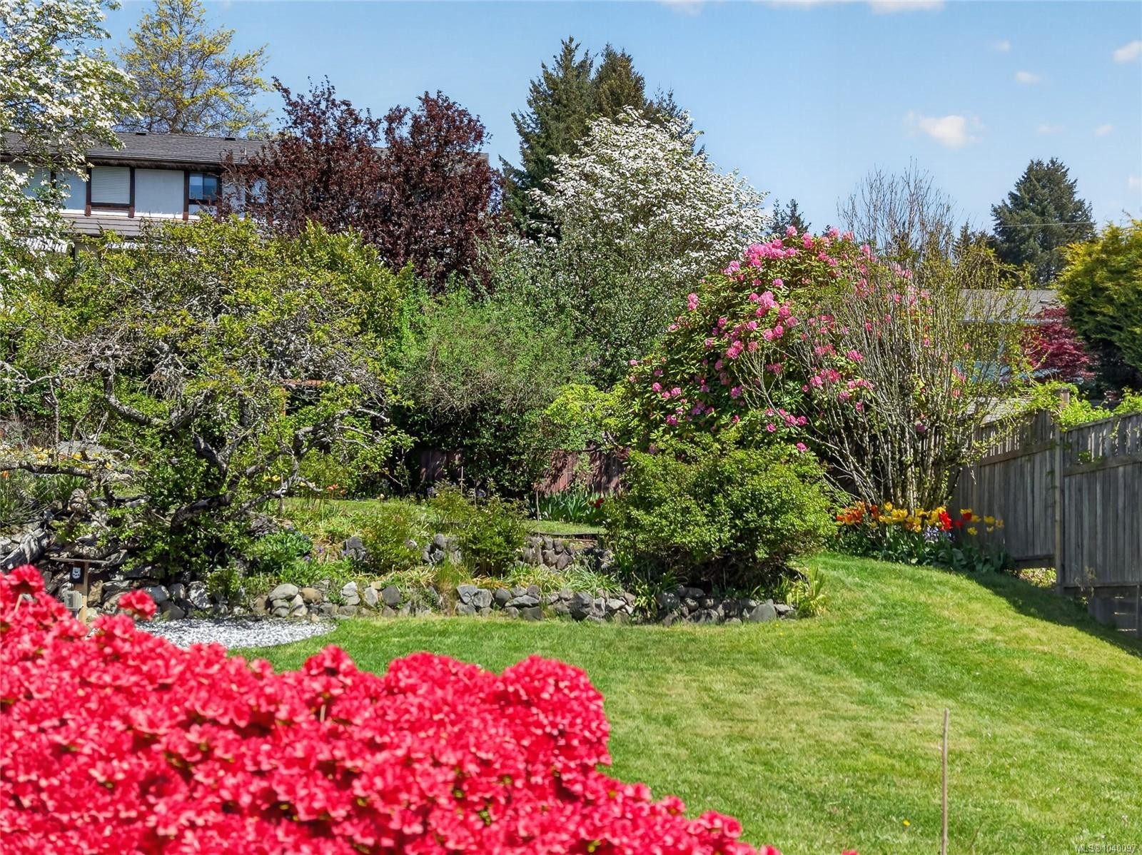 680 View Ave, Courtenay, BC