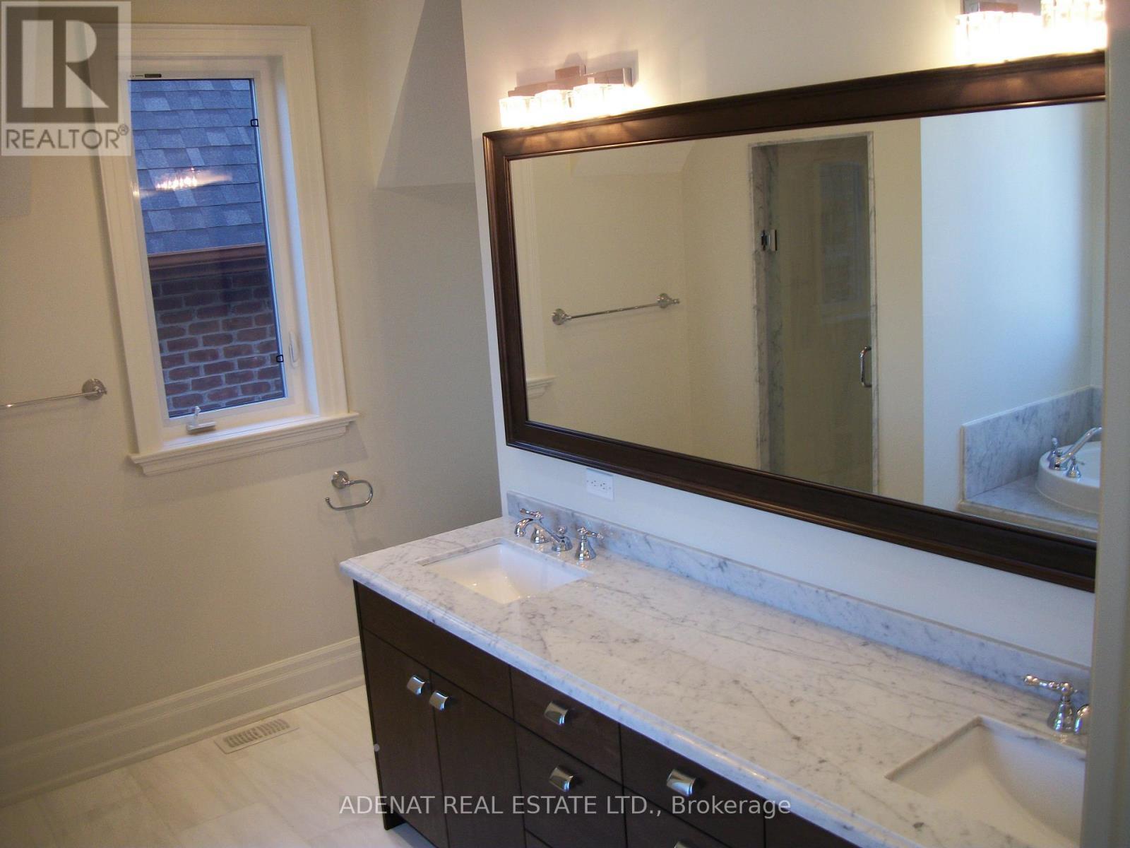 33 Yoemans Road E, Toronto, ON